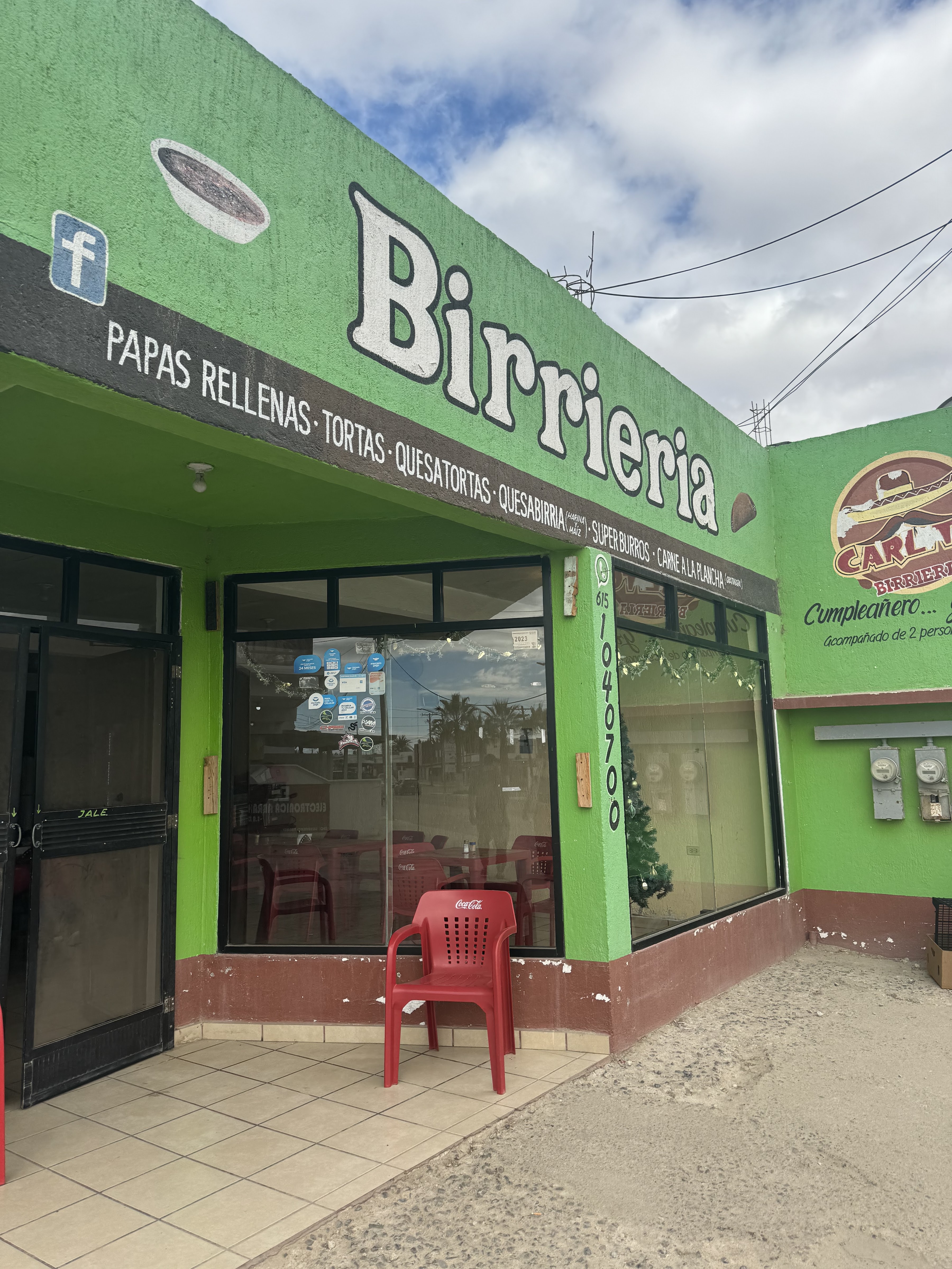 CARLITOS BIRRIERIA image 2