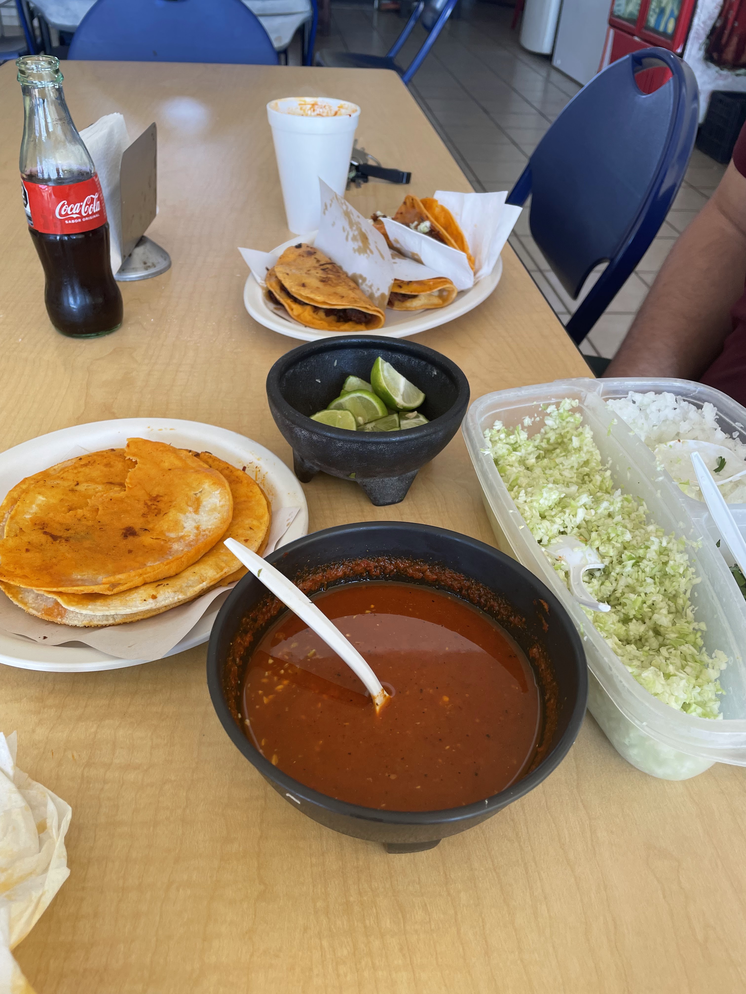 CARLITOS BIRRIERIA image 6