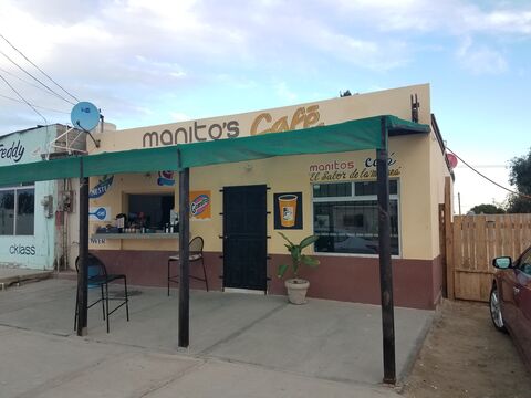 Manitos Cafe image 1