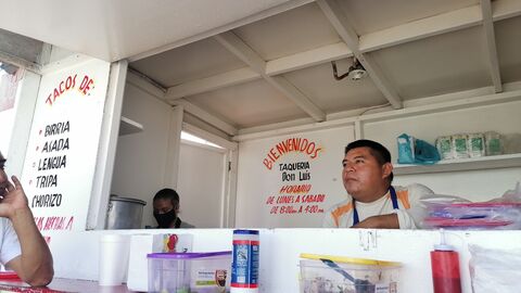 Taquería DON LUIS image 1