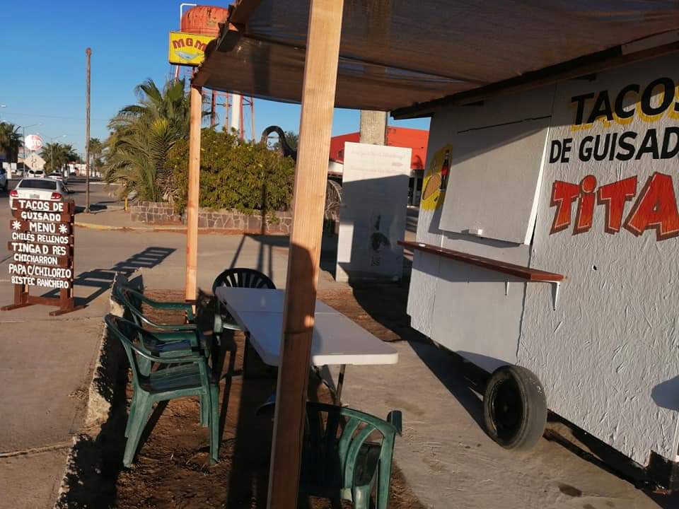 Tacos de guisado tita image 2