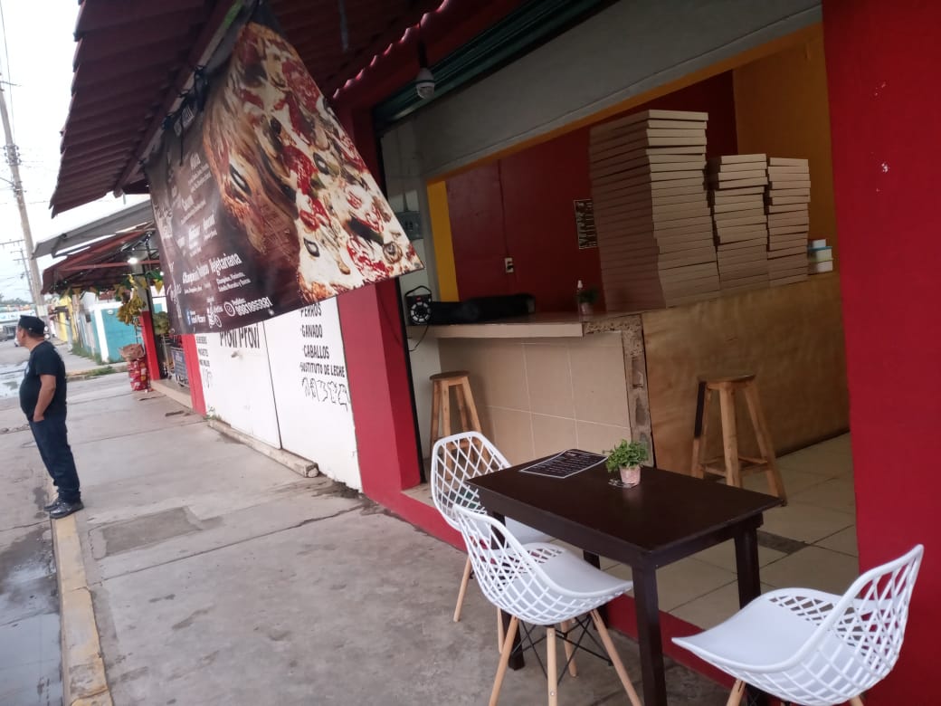 Fratelli pizzeria image 3