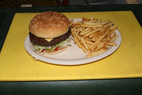 Quality Burger image 7
