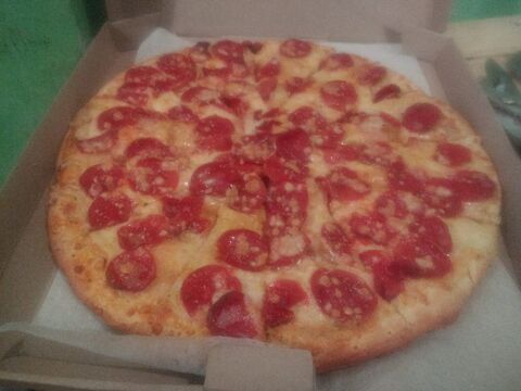 Yamis pizza image 2
