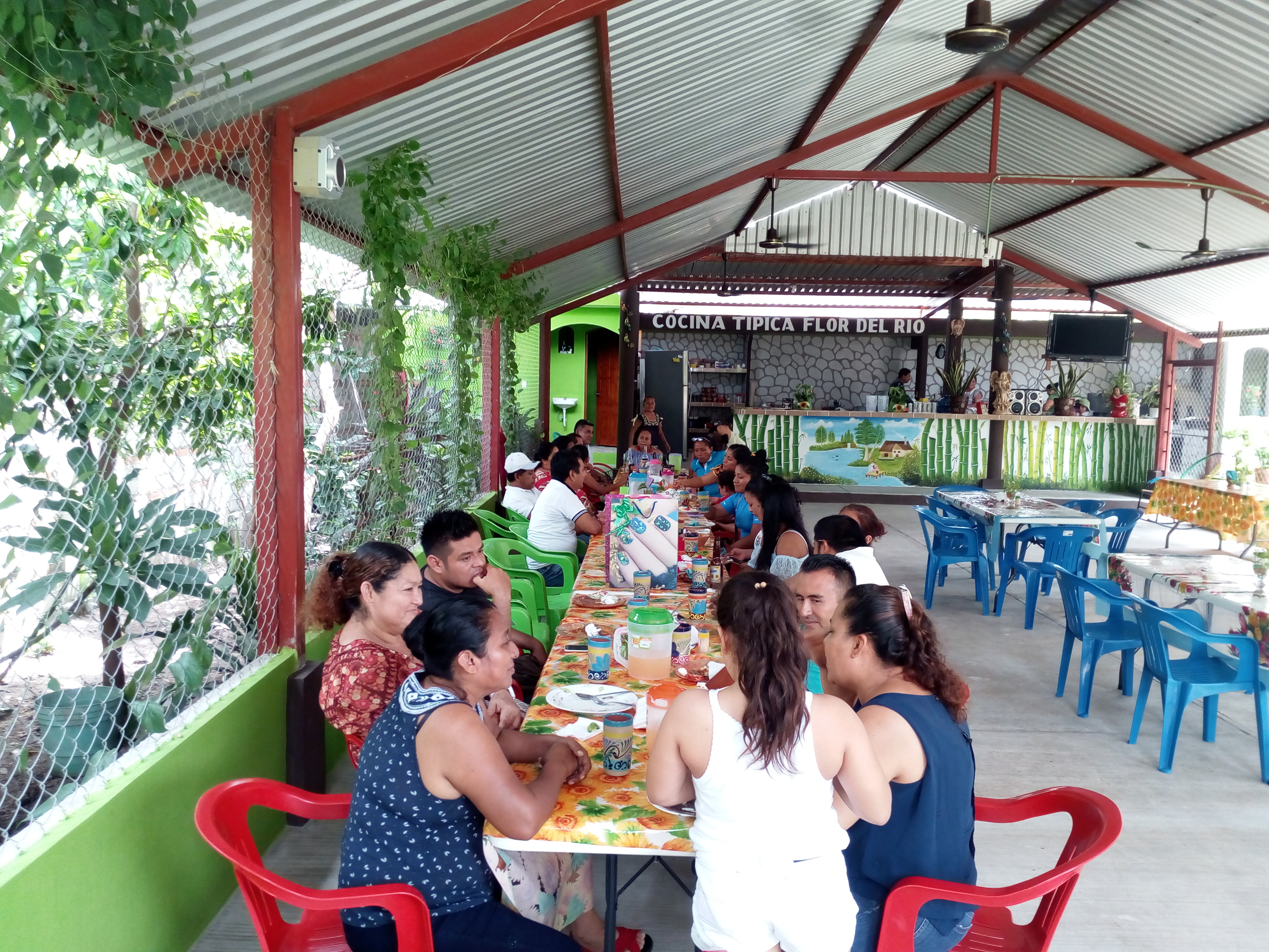 Cocina Tipica FLOR DEL RIO image 4