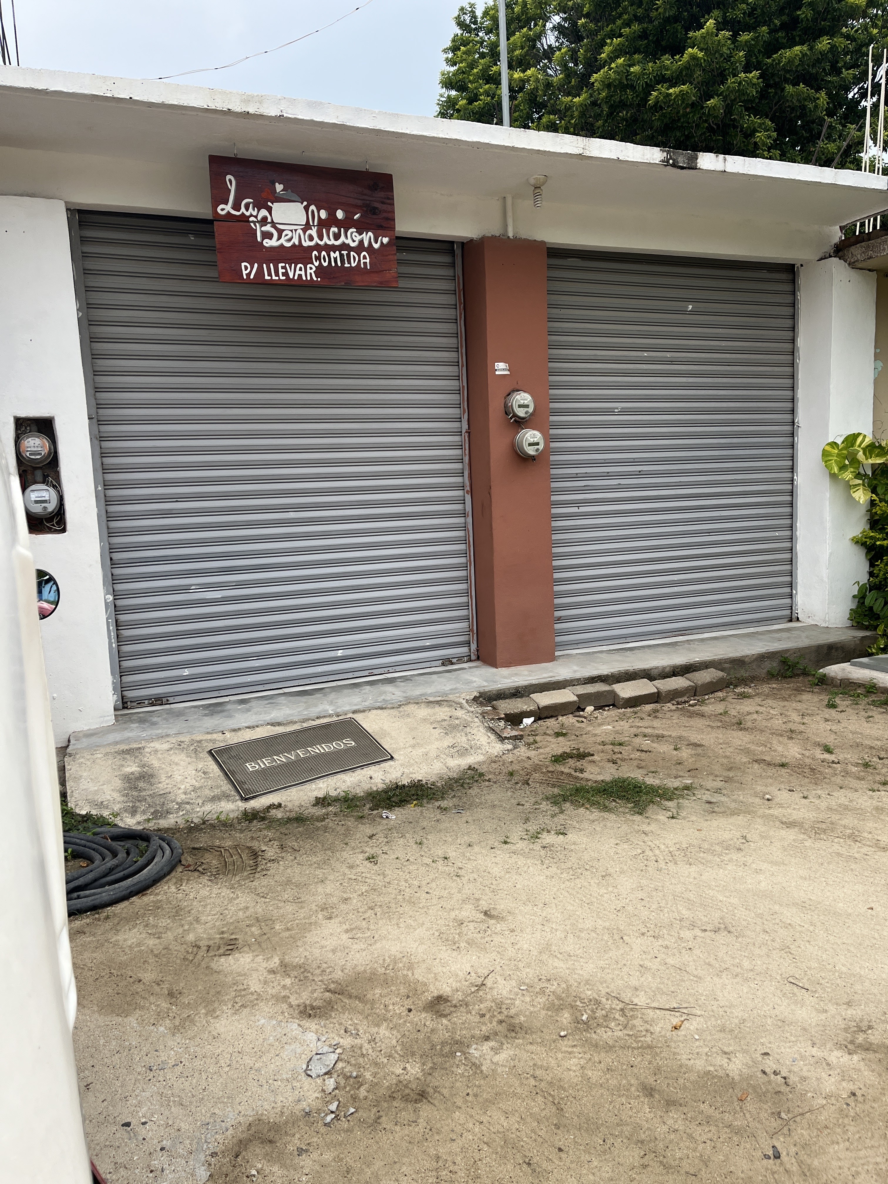 Comedor familiar - La bendición image 8