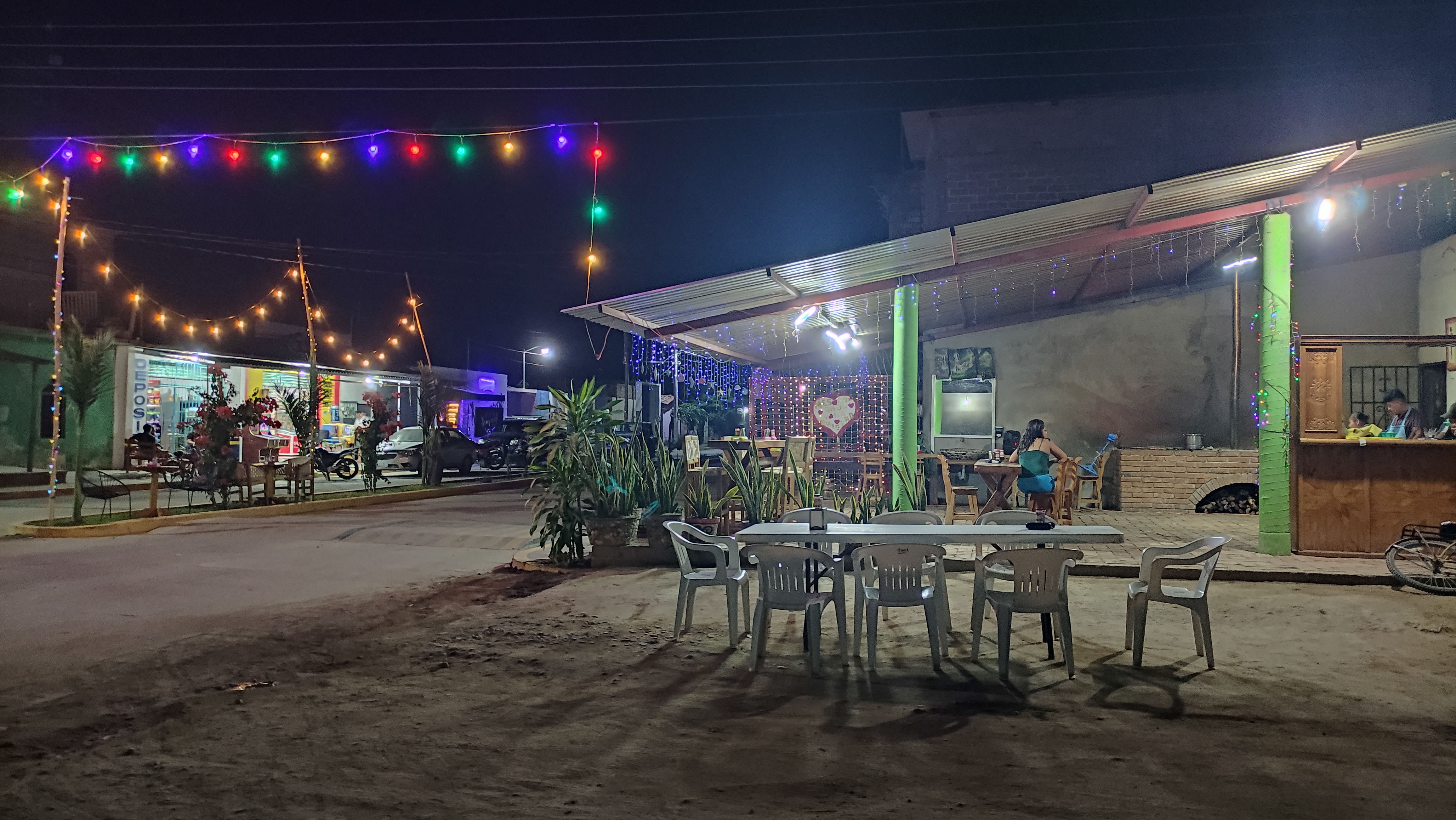 Tacos, tortas y tostadas de asada Kike's image 3