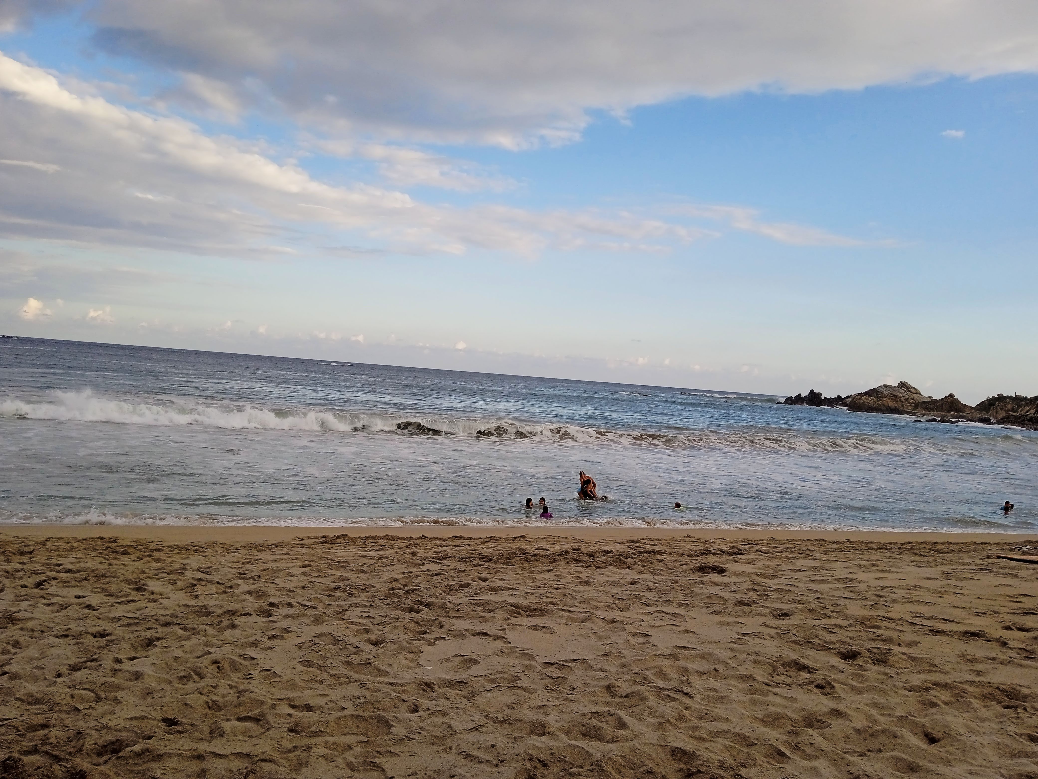 Puesta de sol image 3