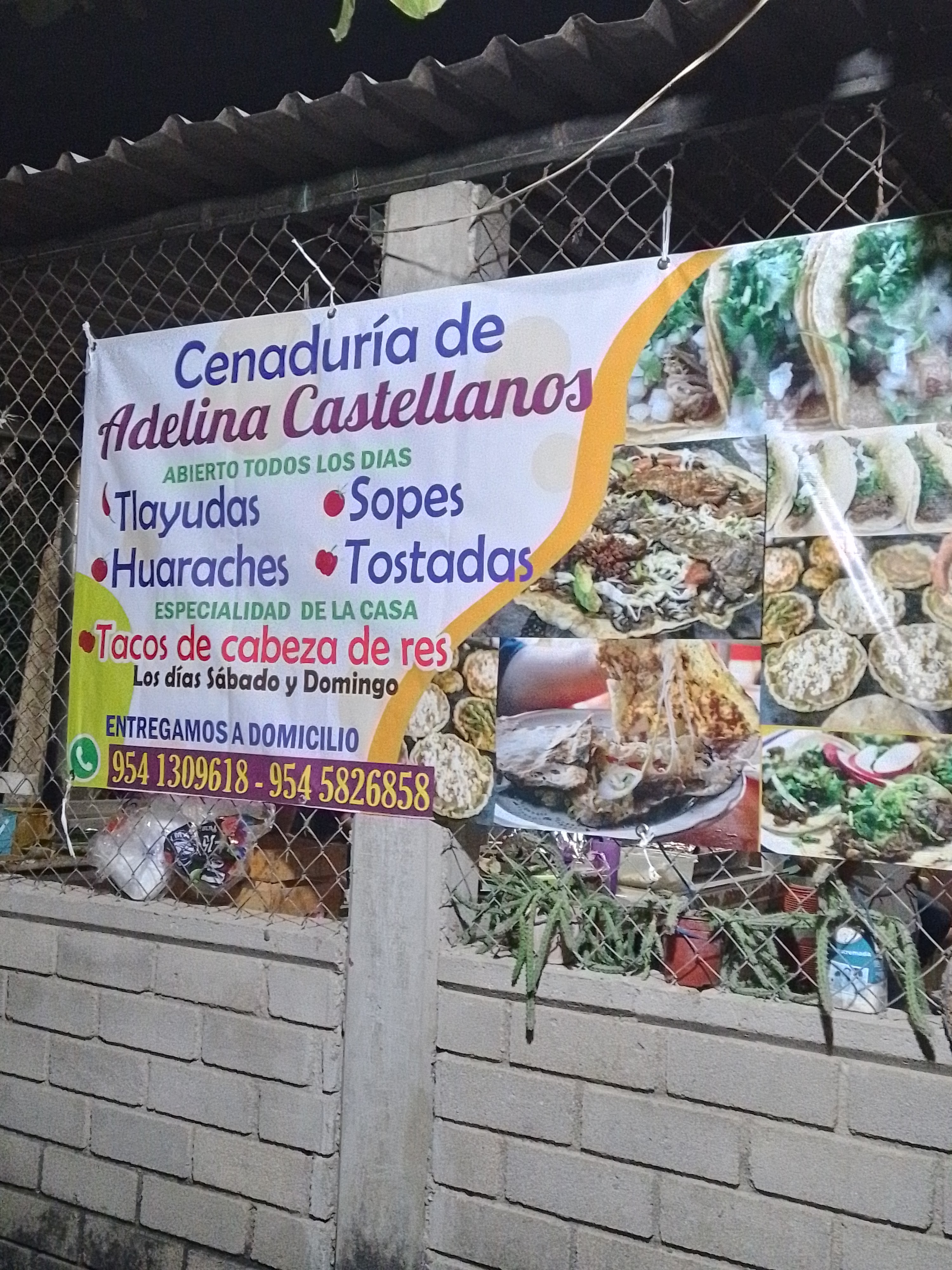 Cenaduria de Adelina Castellanos. image 4