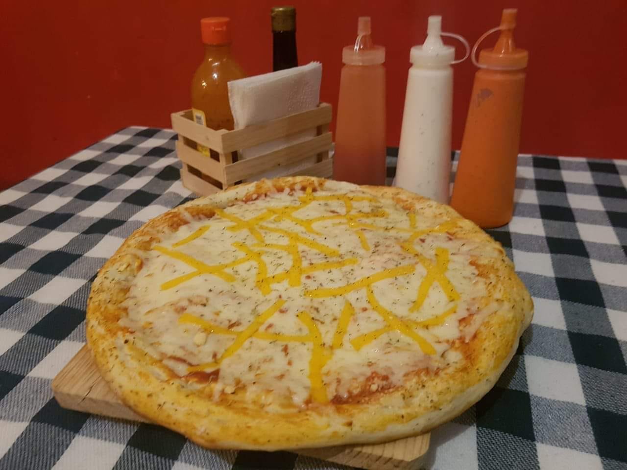 Del Vay Pizzas image 4