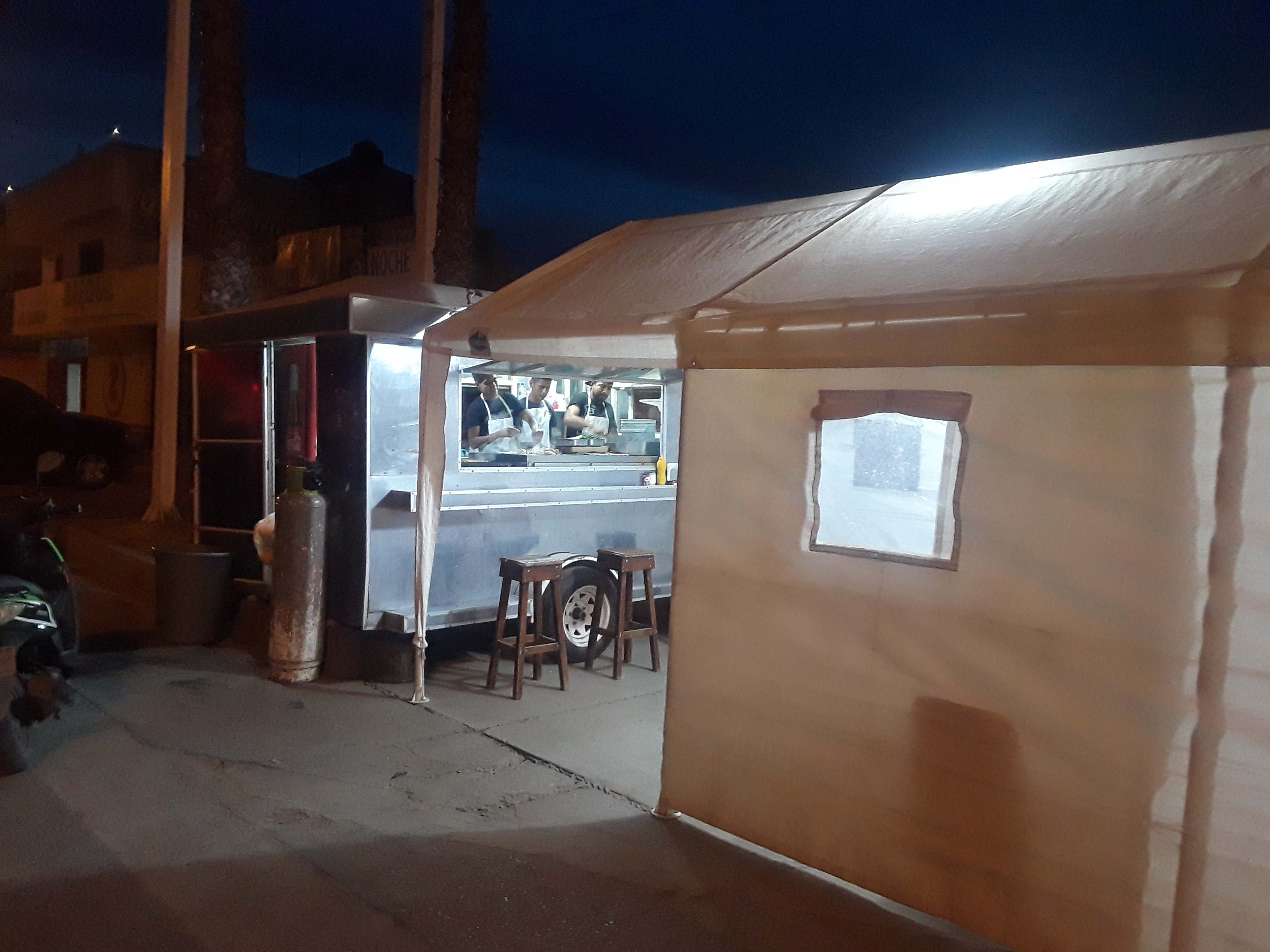 Tacos Hernández image 3