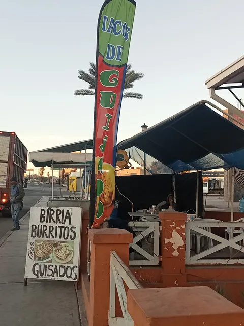 Burritos y Guisados el Triangulo image 2