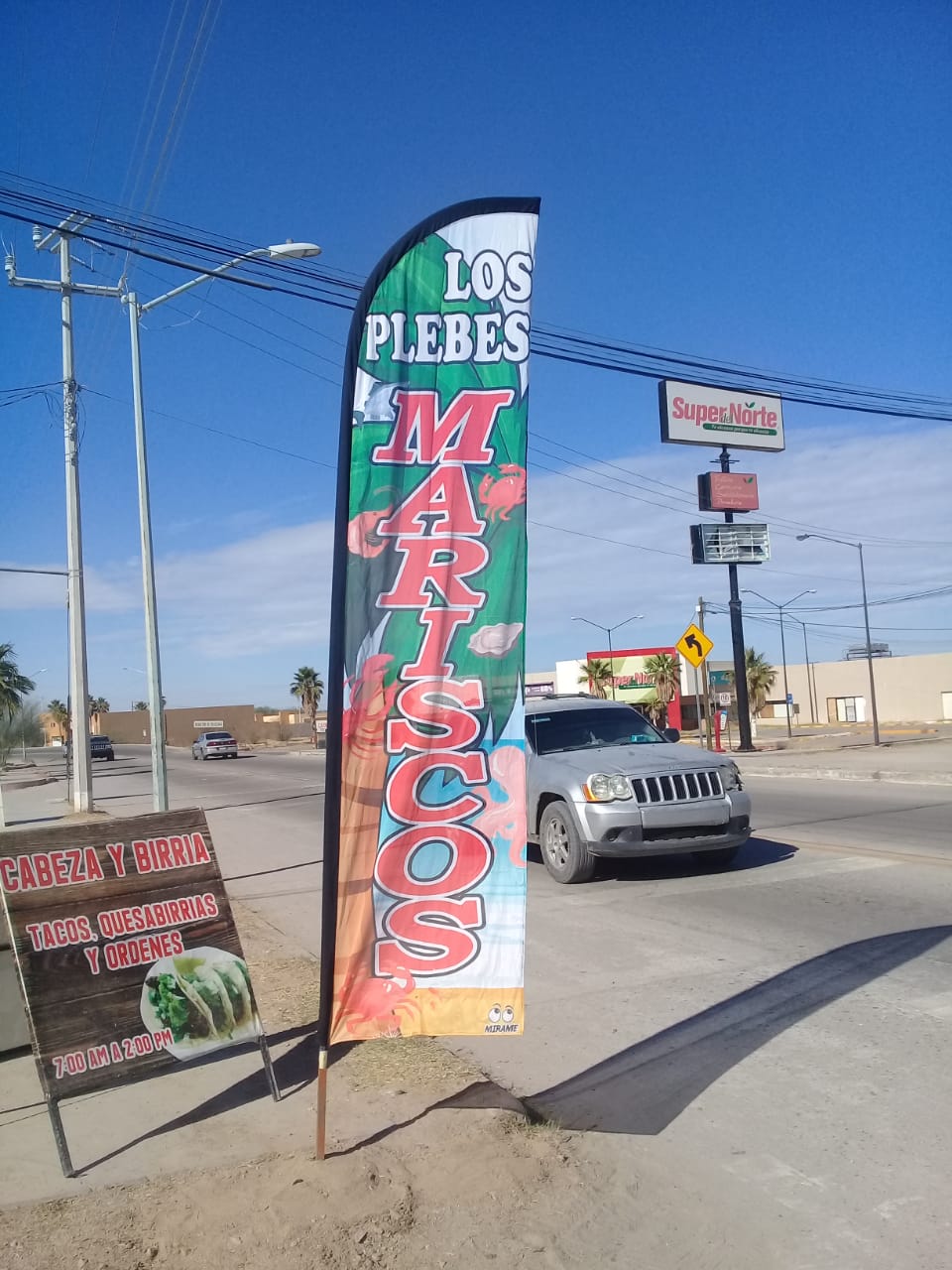 Mariscos "Los Plebes" image 3