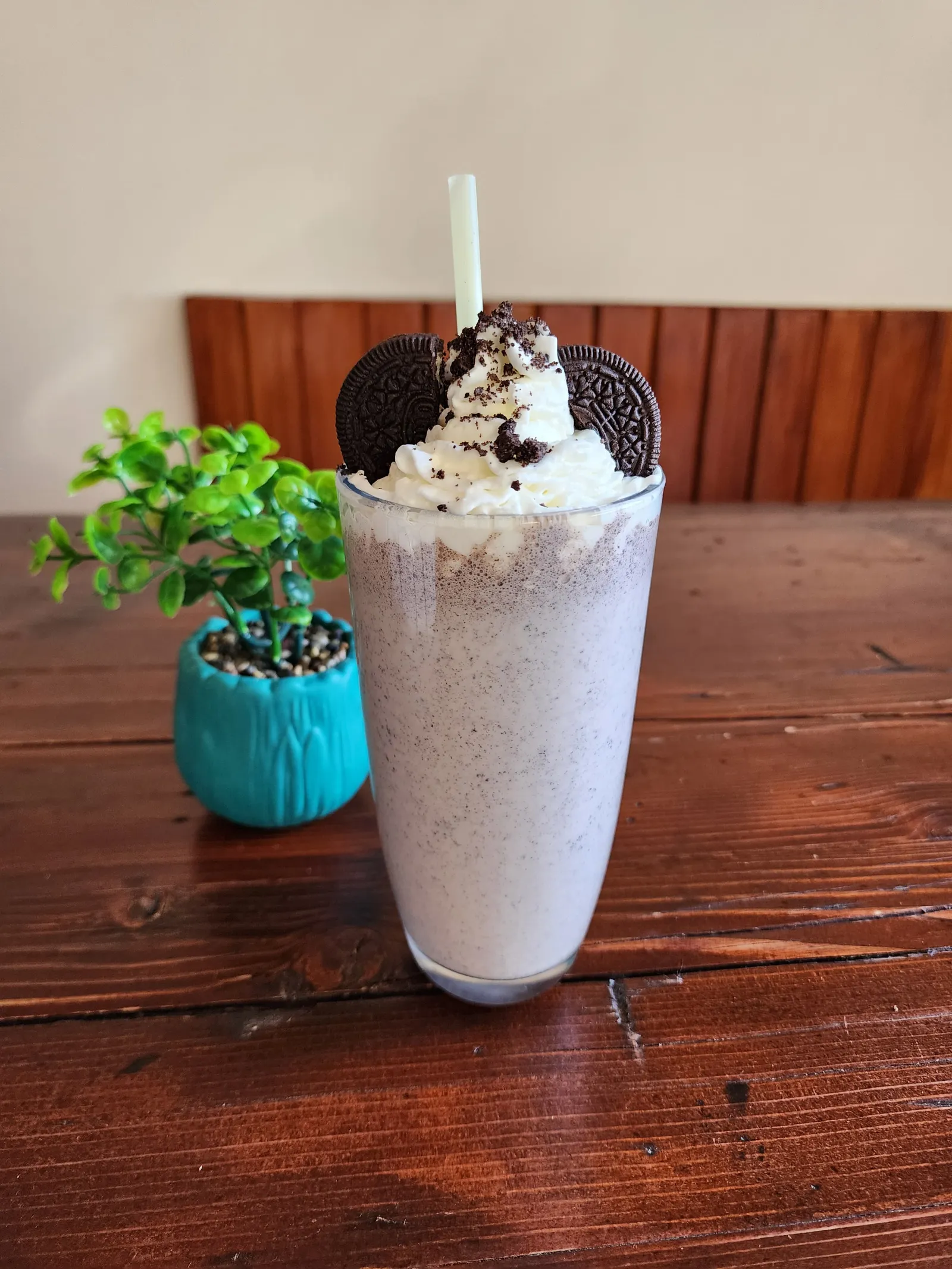 cafe 728 image 4