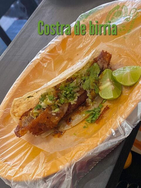 Doraditos de birria image 4