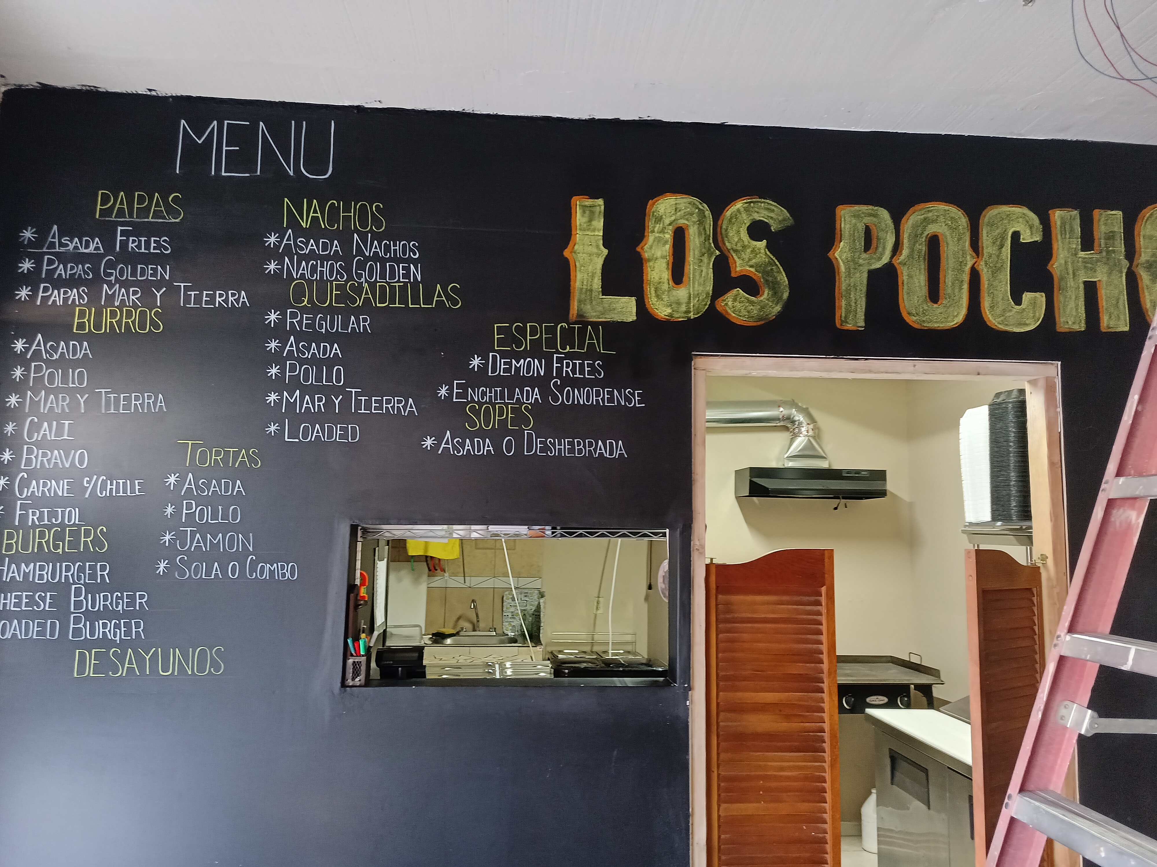 Los Pochos Burros Papas y Mas image 2