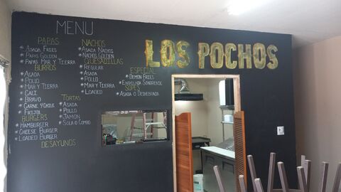 Los Pochos Burros Papas y Mas image 4