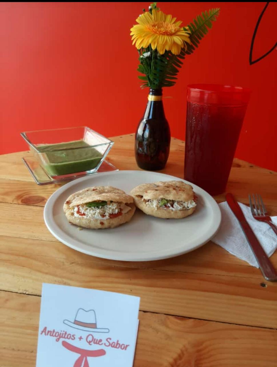 Antojitos + Que Sabor image 9