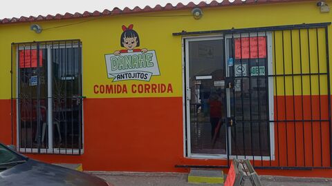 Antojitos Danahe image 3