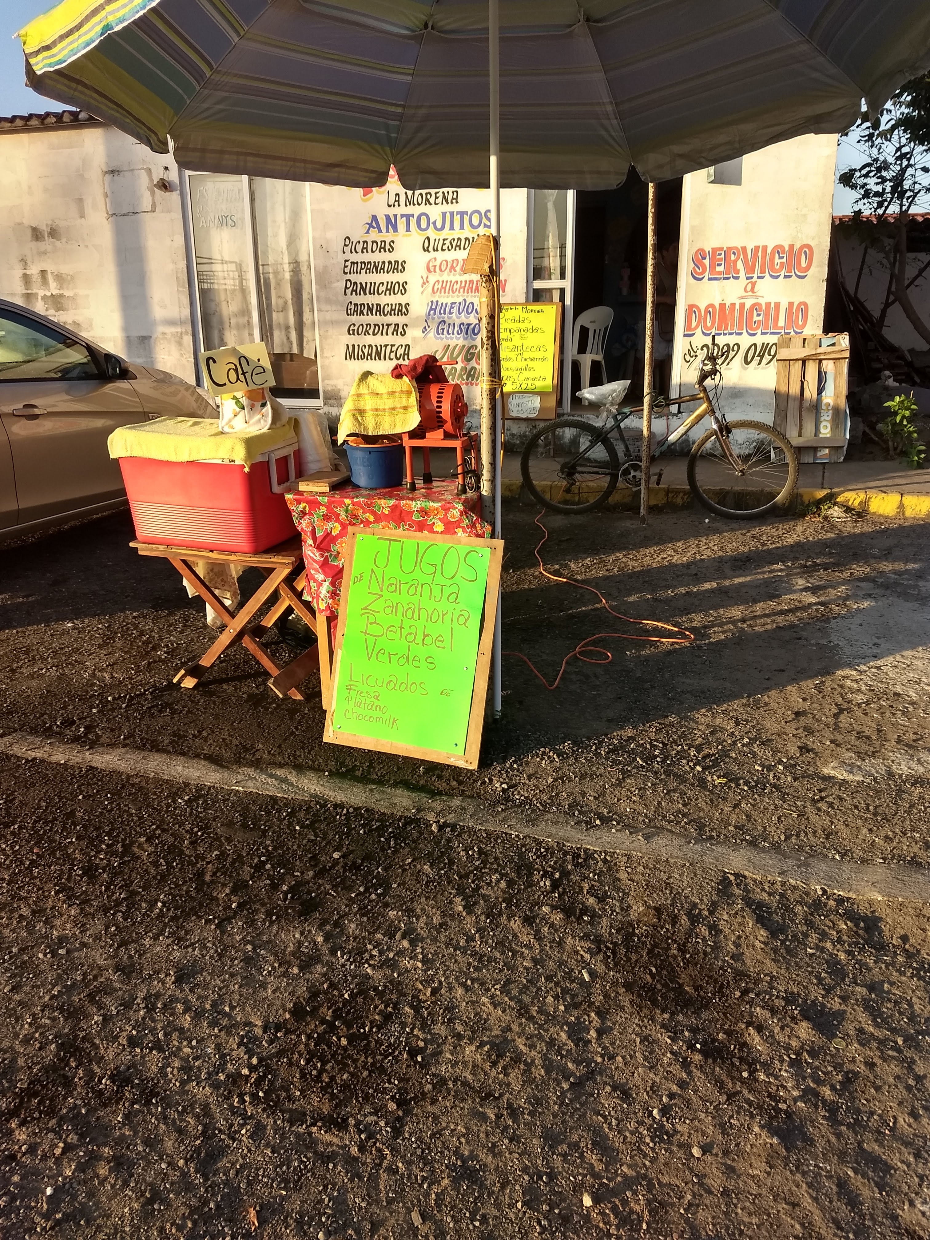 Antojitos La Morena image 2