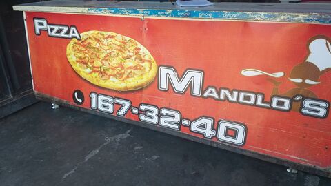 Manolo's Pizza image 2