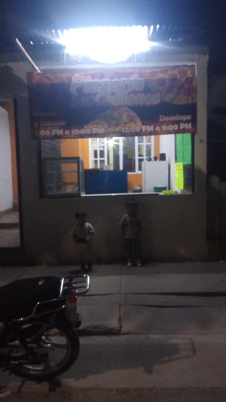 Pizzería los Chillones image 1
