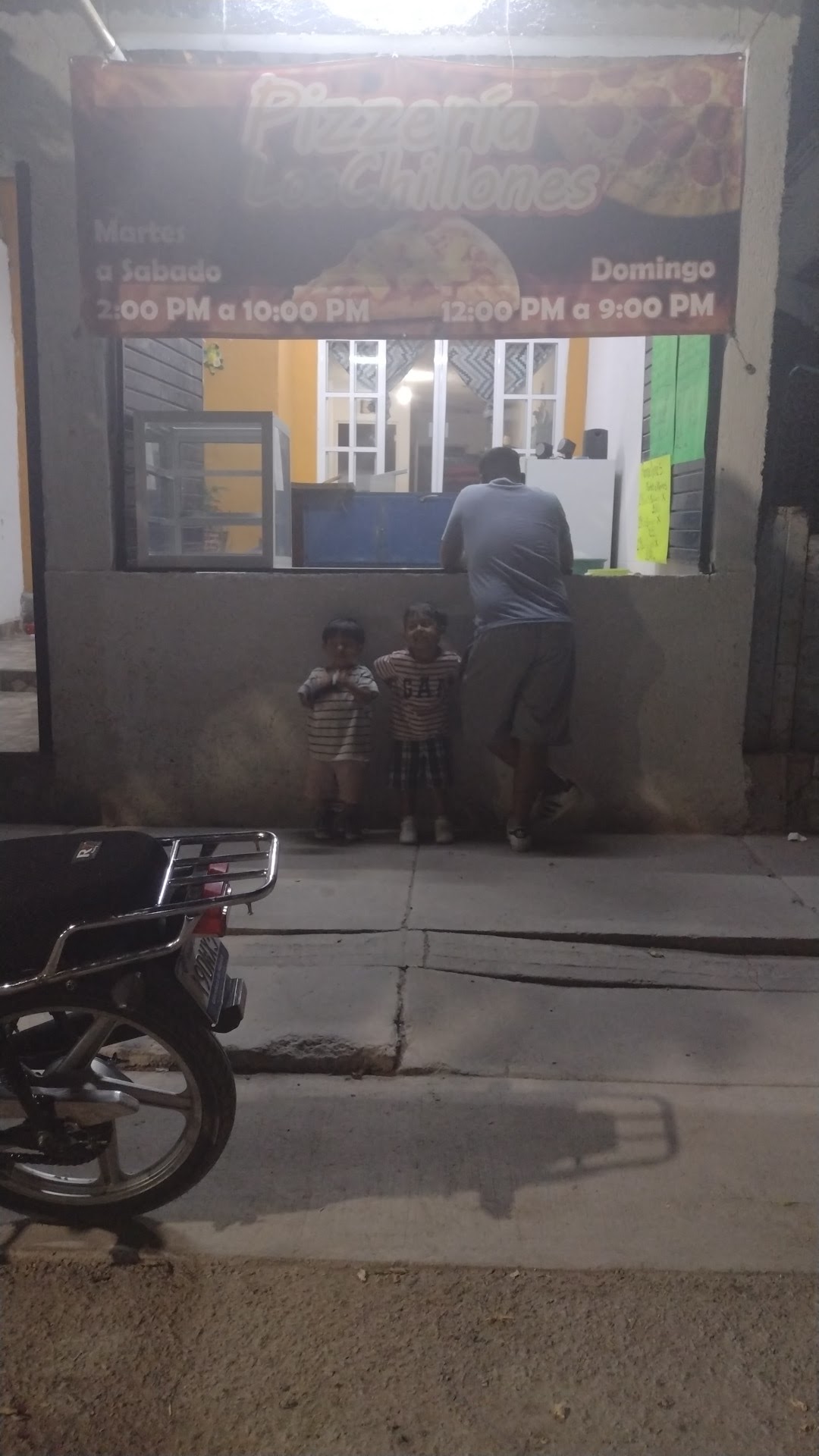 Pizzería los Chillones image 3