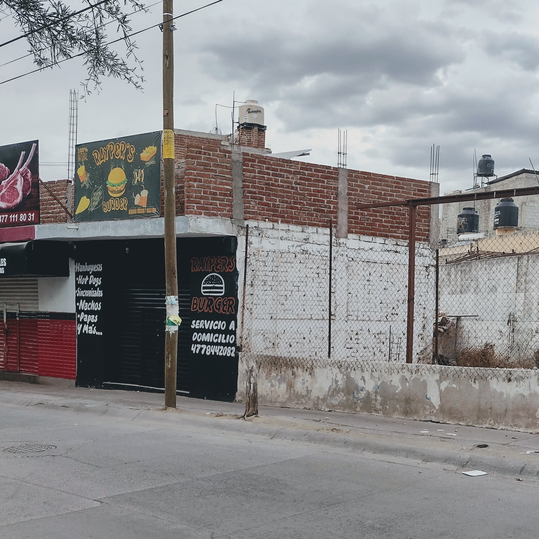 RAYPER'S BURGER image 1