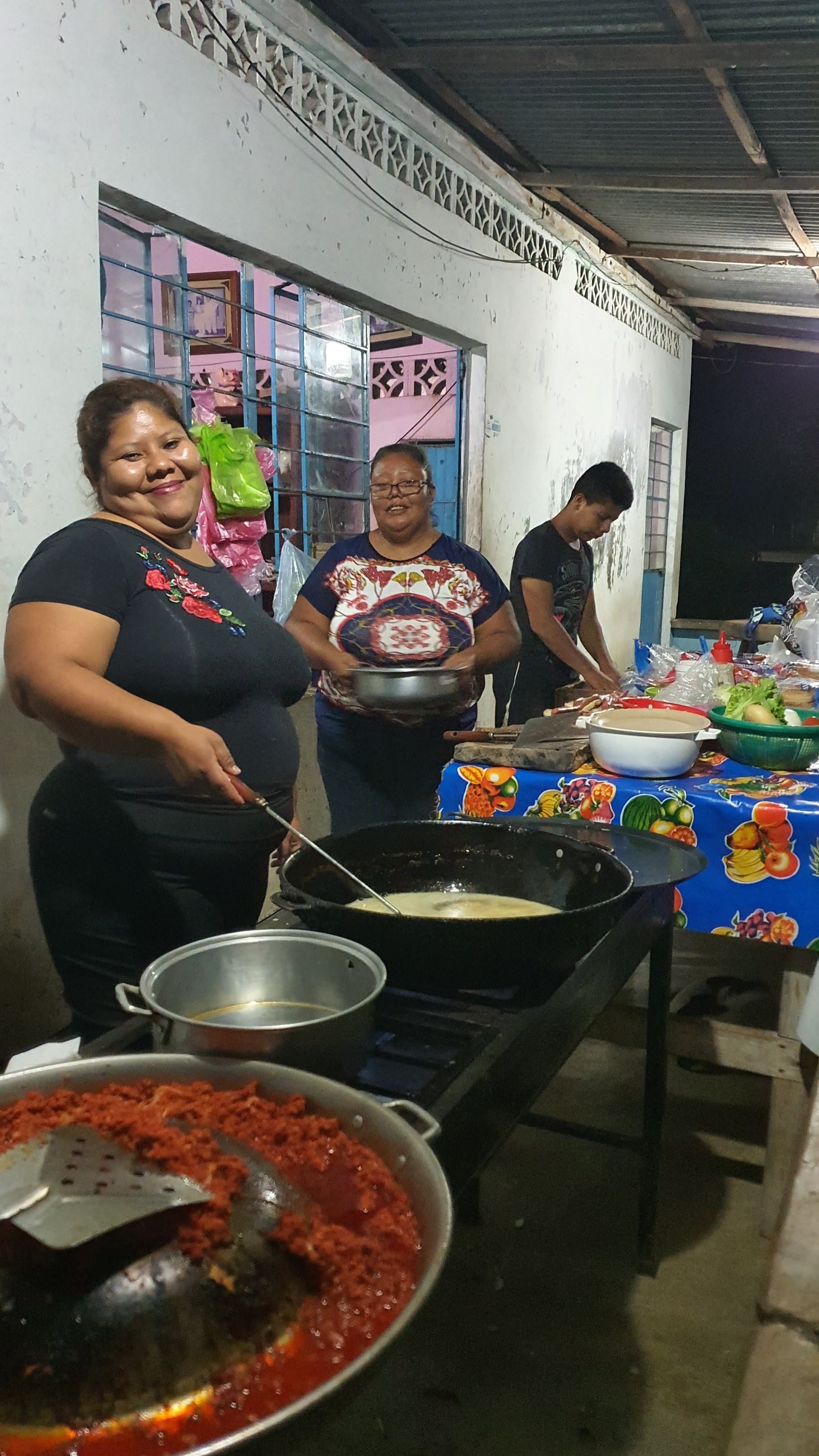 Antojitos Peggy image 2