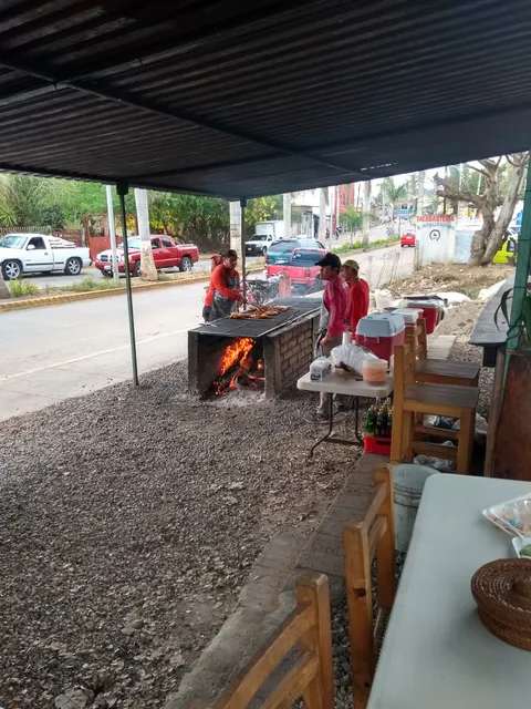 Súper pollo a la leña image 4