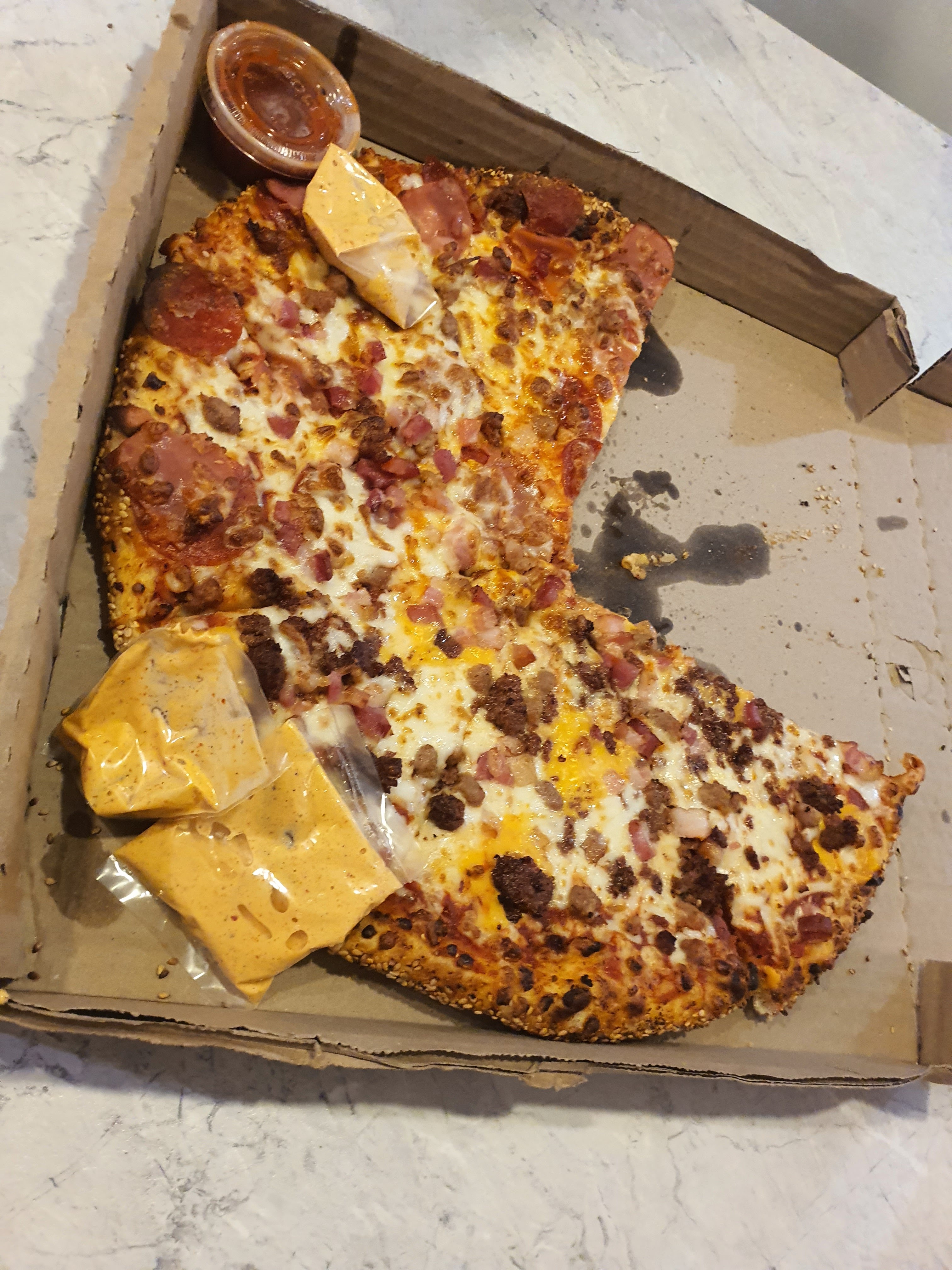 Cherry's Pizza Villa Magna image 4