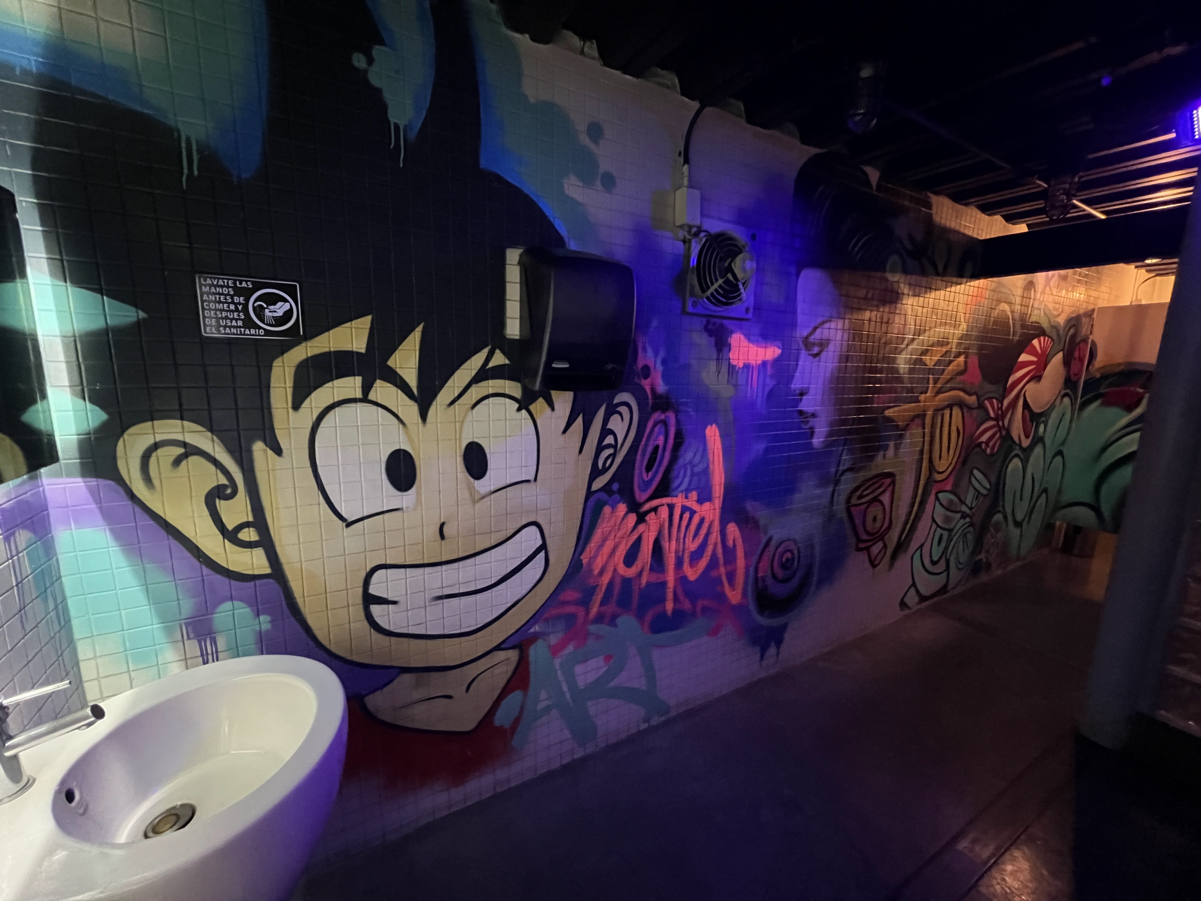 UMI SAMA SUSHI BAR image 9