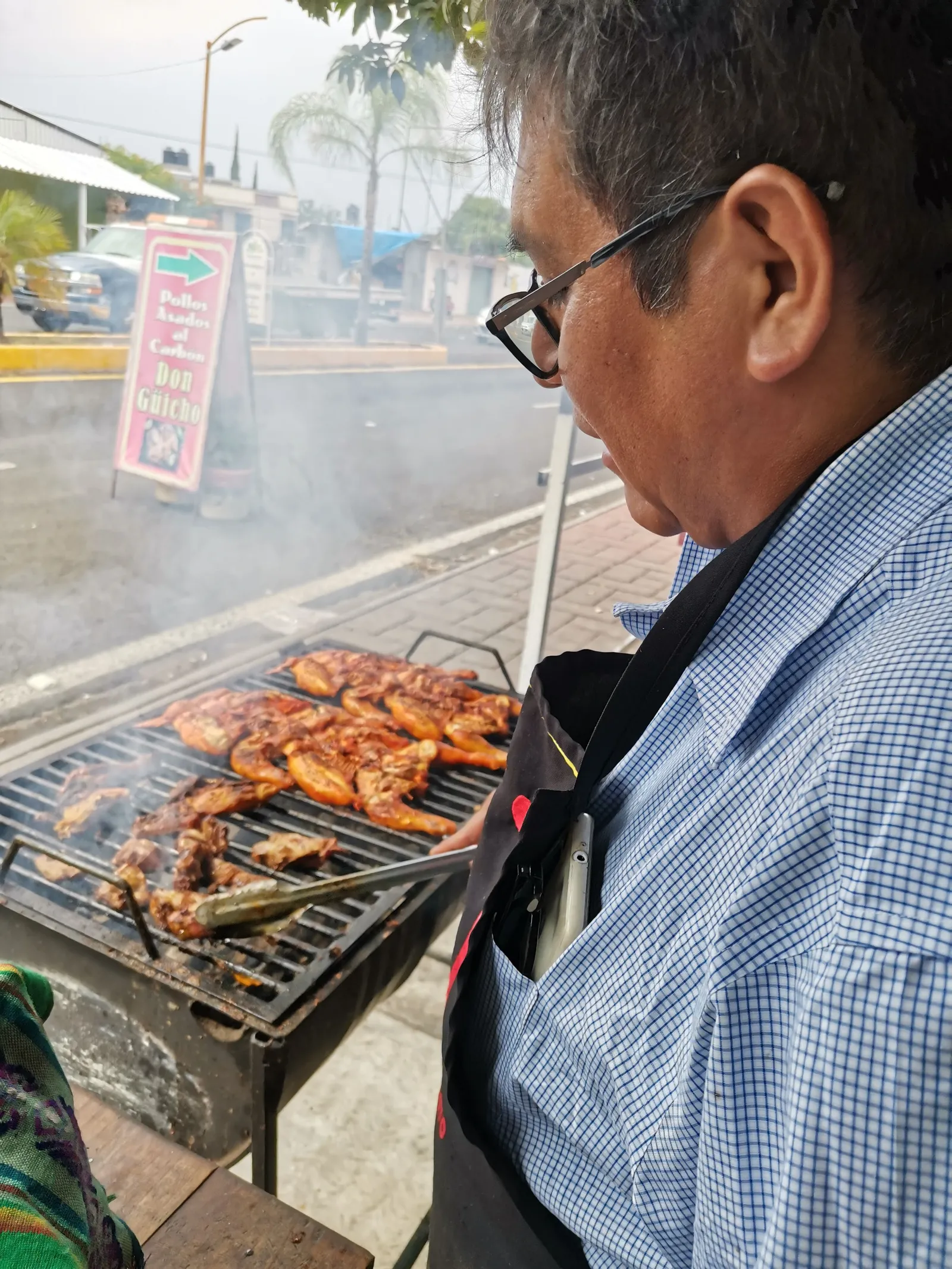 Pollos asados al carbón don Güicho image 5