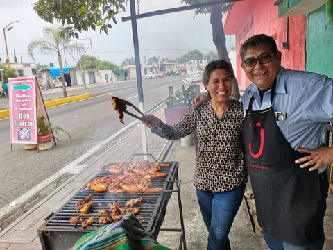 Pollos asados al carbón don Güicho image 6