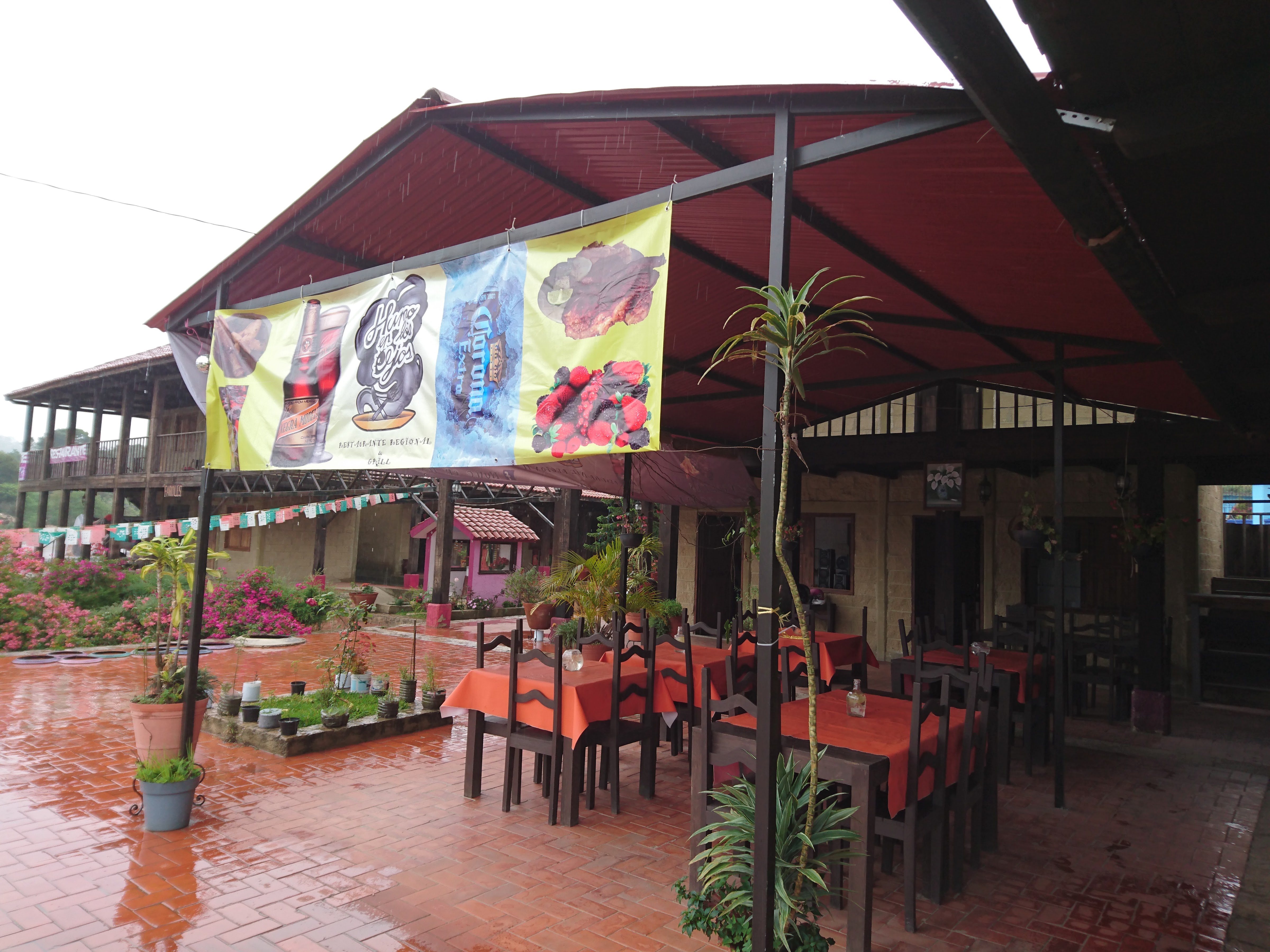 Restaurante "Humo en los ojos". image 4
