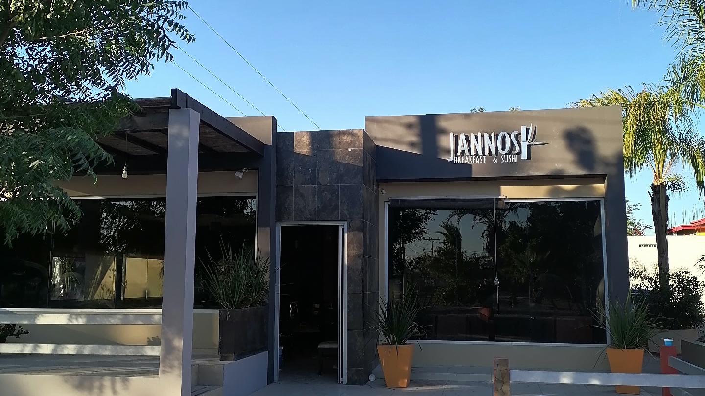 Jannos Sushi image 1