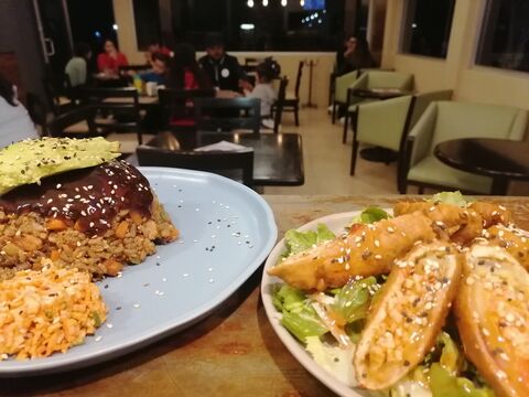 Jannos Sushi image 8