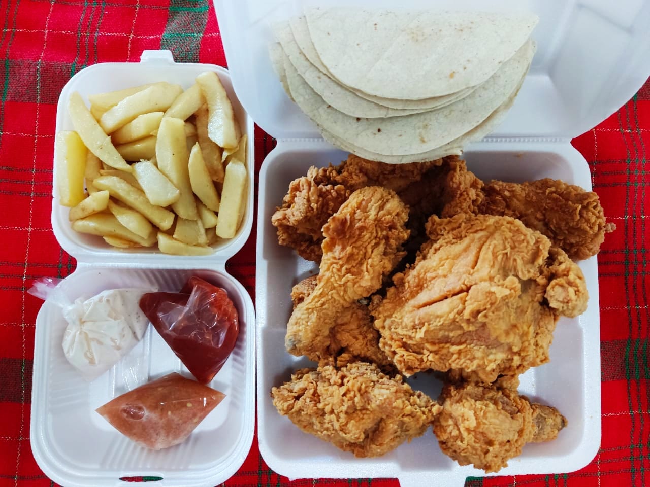 Pollo Frito y Rostizado Los Primos image 3