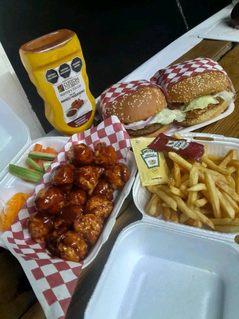 Delicious Boneless image 1