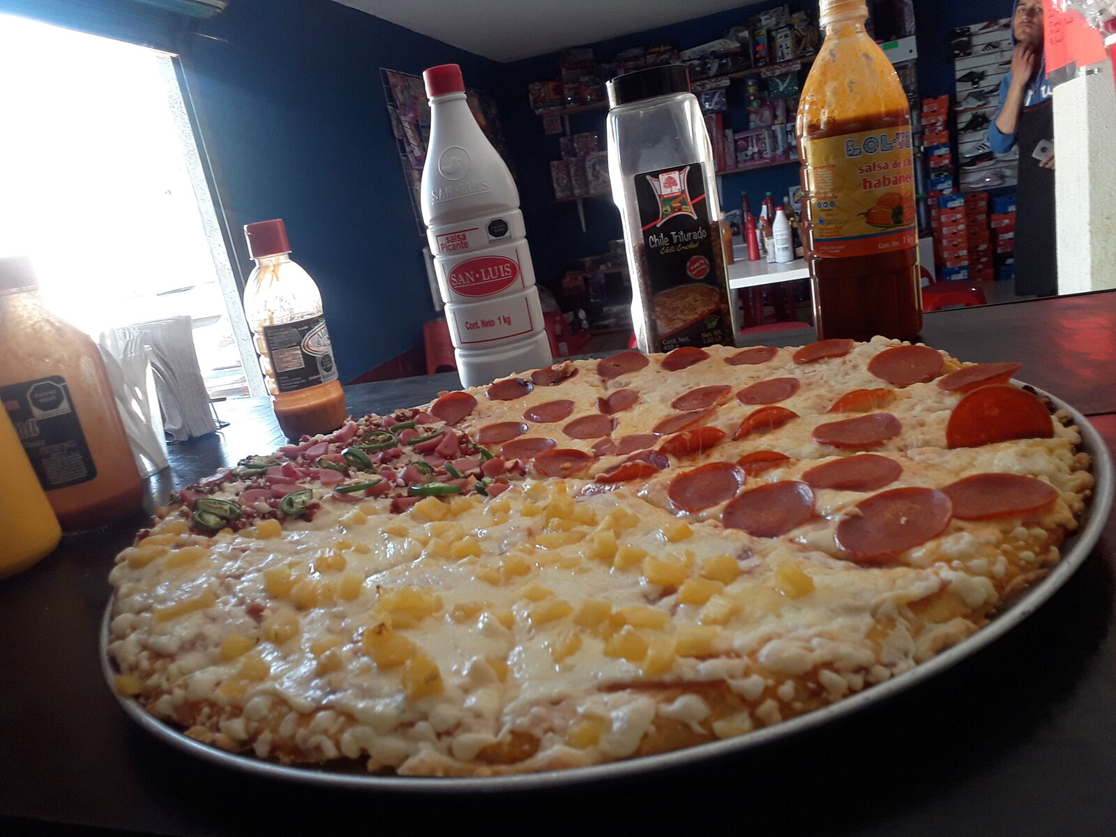Pepe pizzas image 6