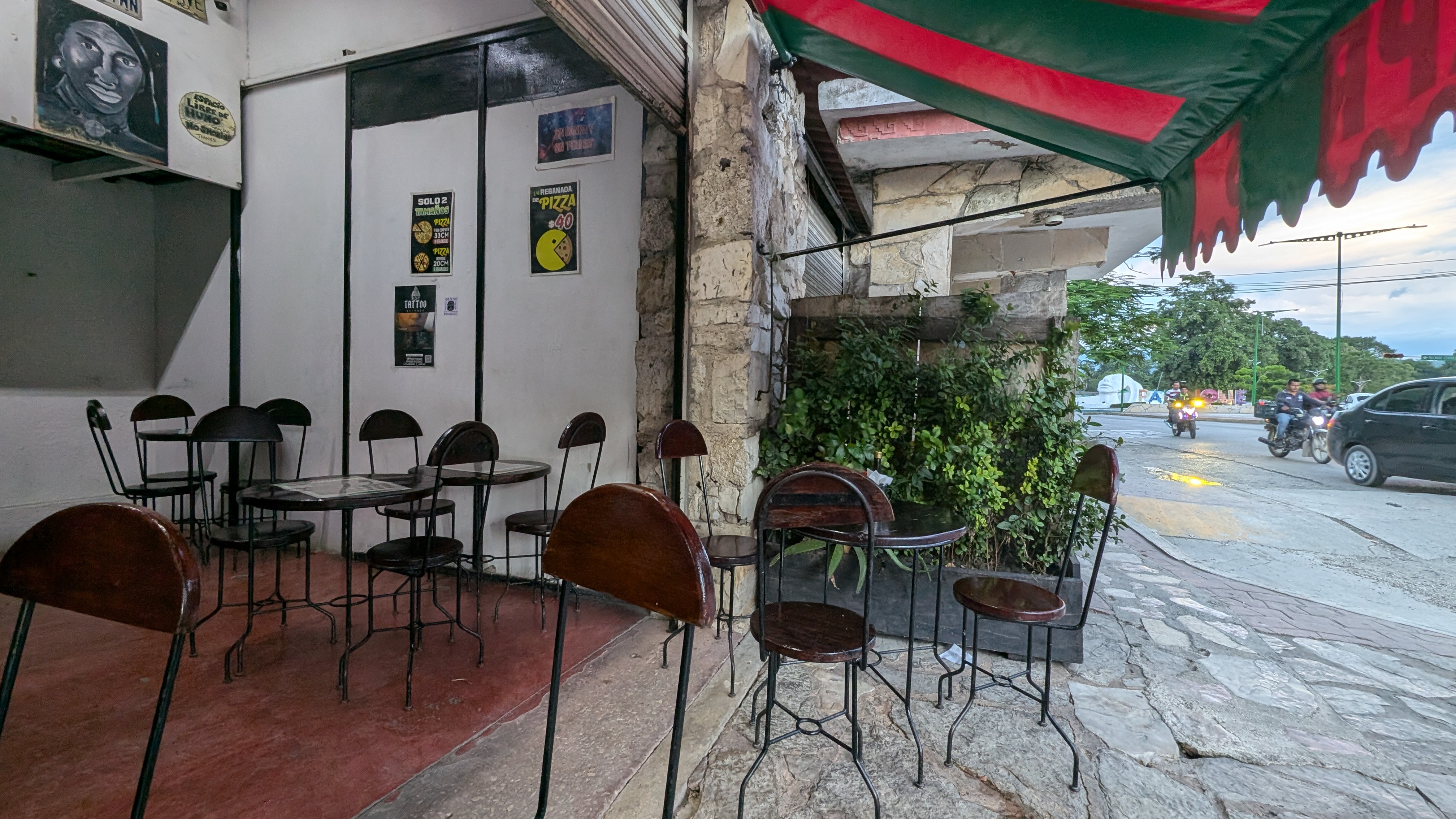 Pizza Express image 5