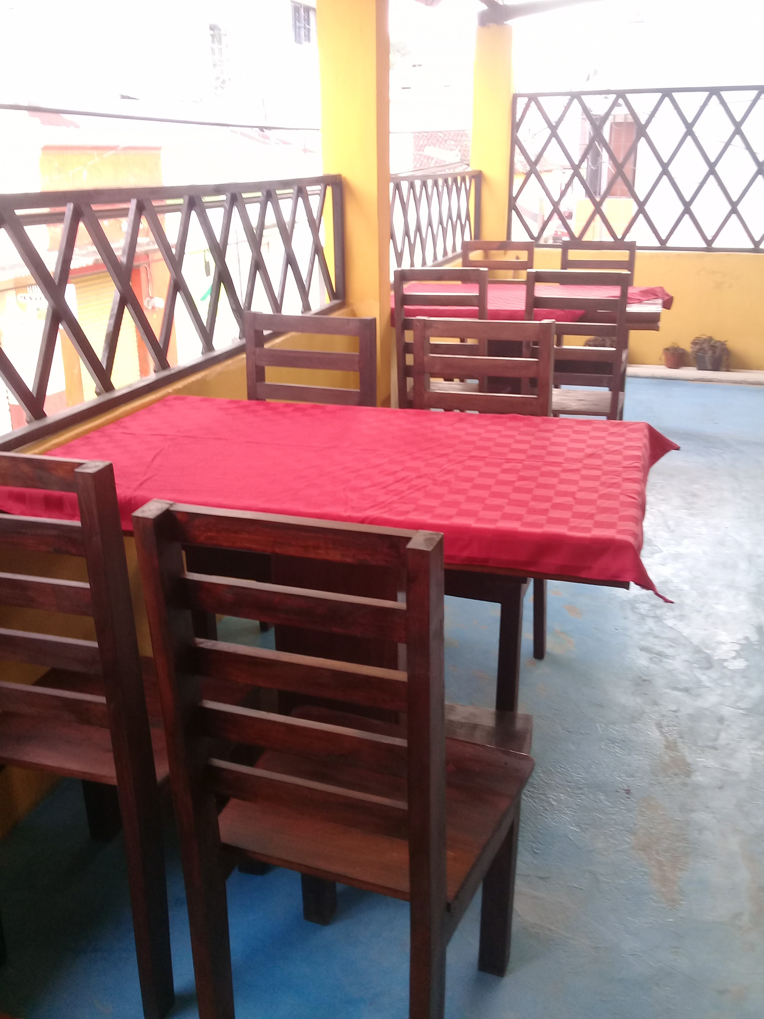 Leonardo Trattoria e Pizzeria image 1