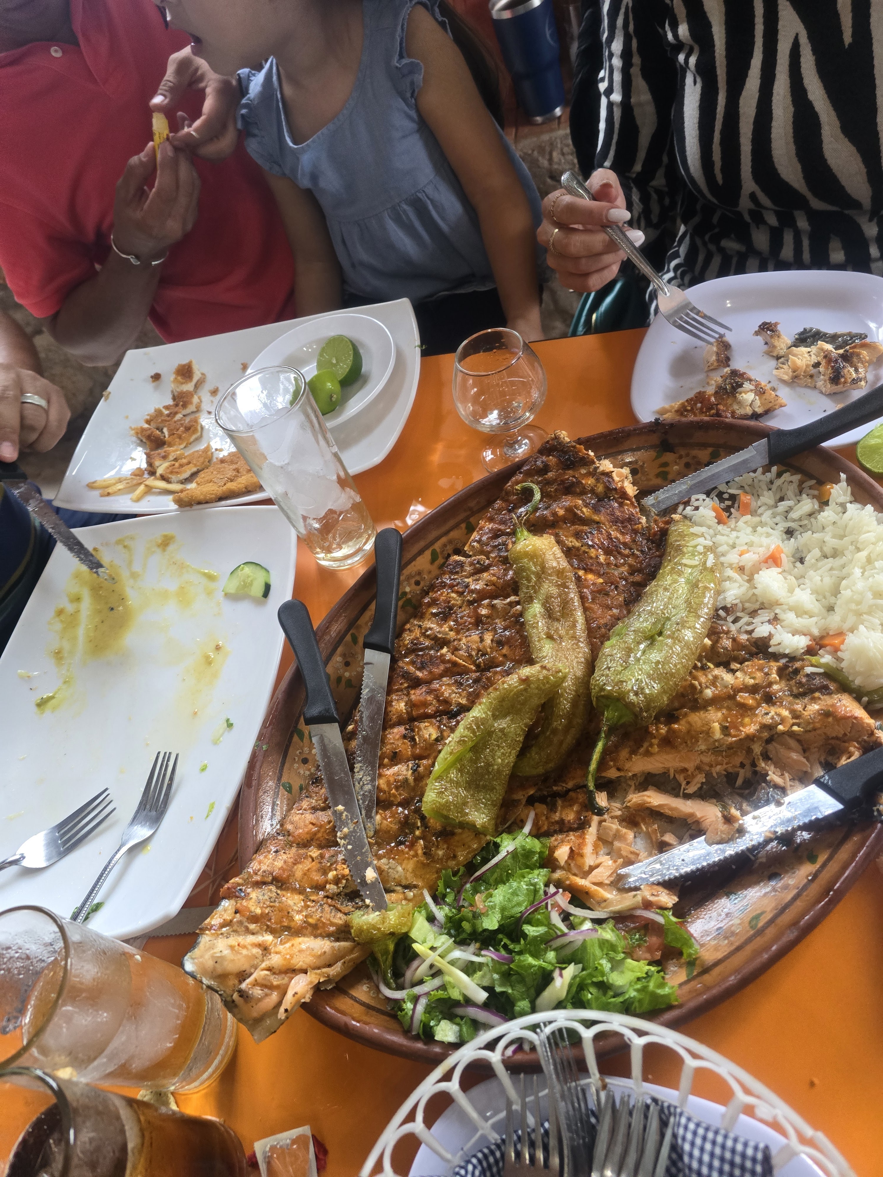 La Cabaña Del Tio Chon image 3