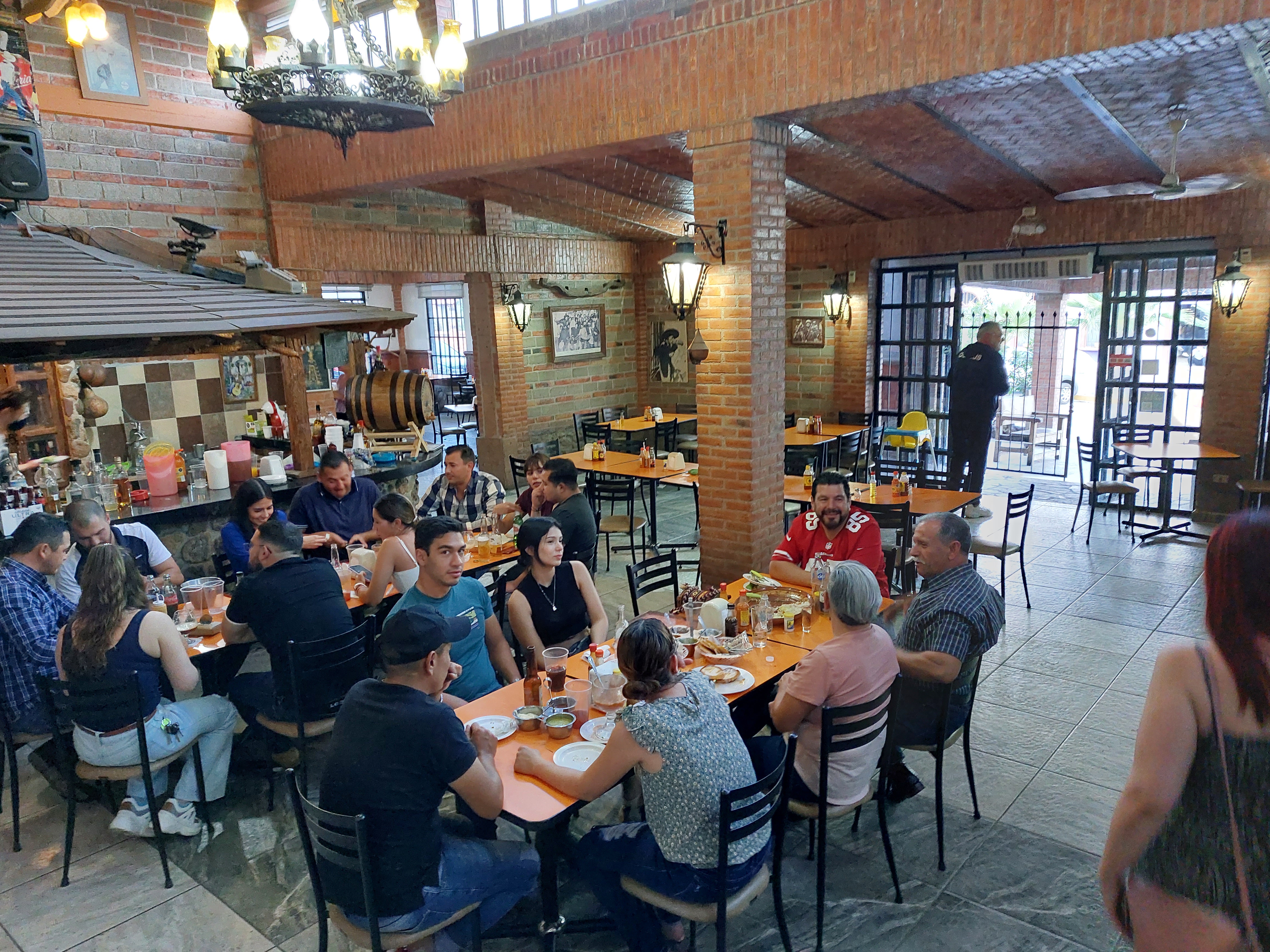 La Cabaña Del Tio Chon image 8