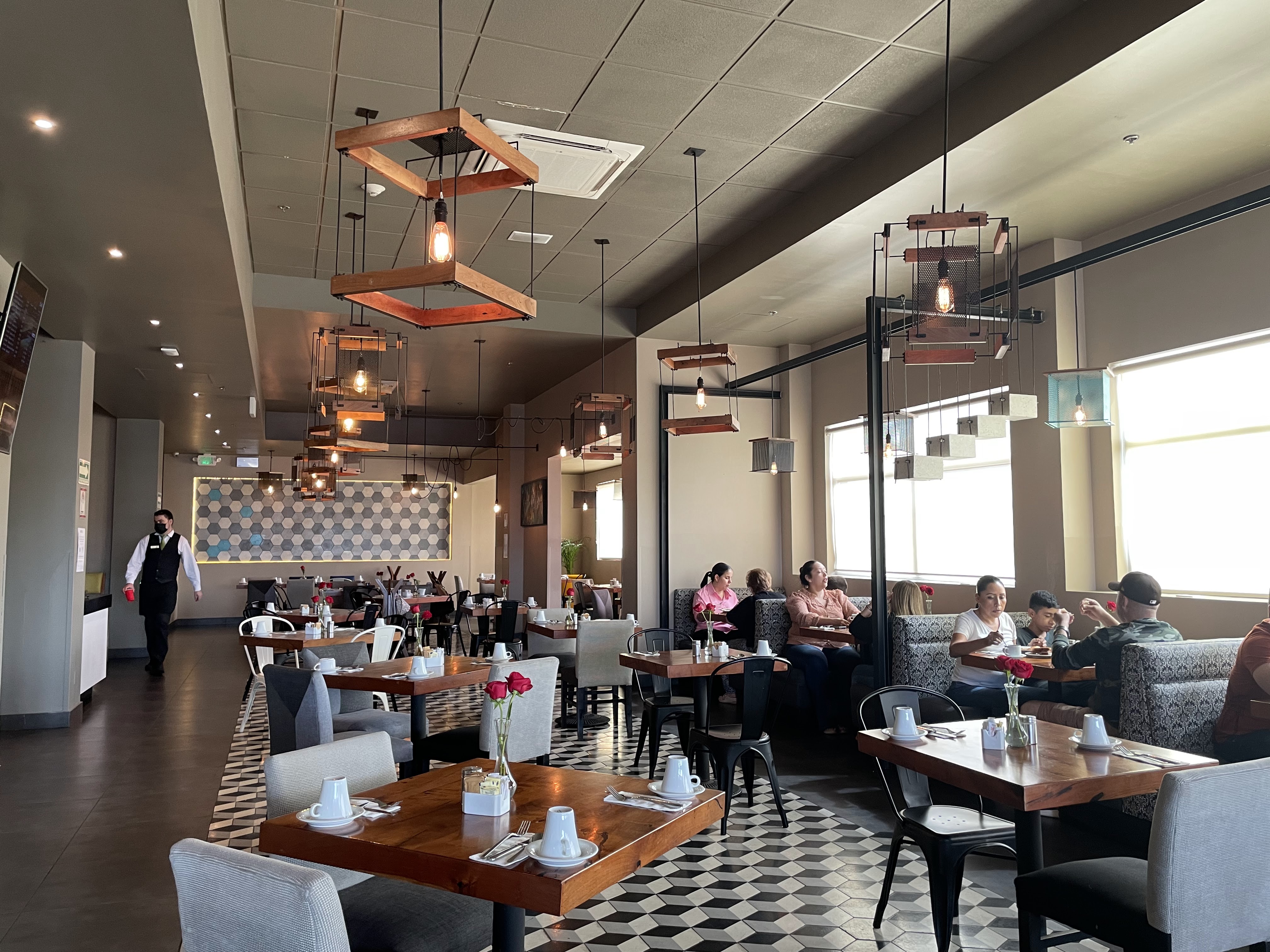 El Olivo Restaurante image 1