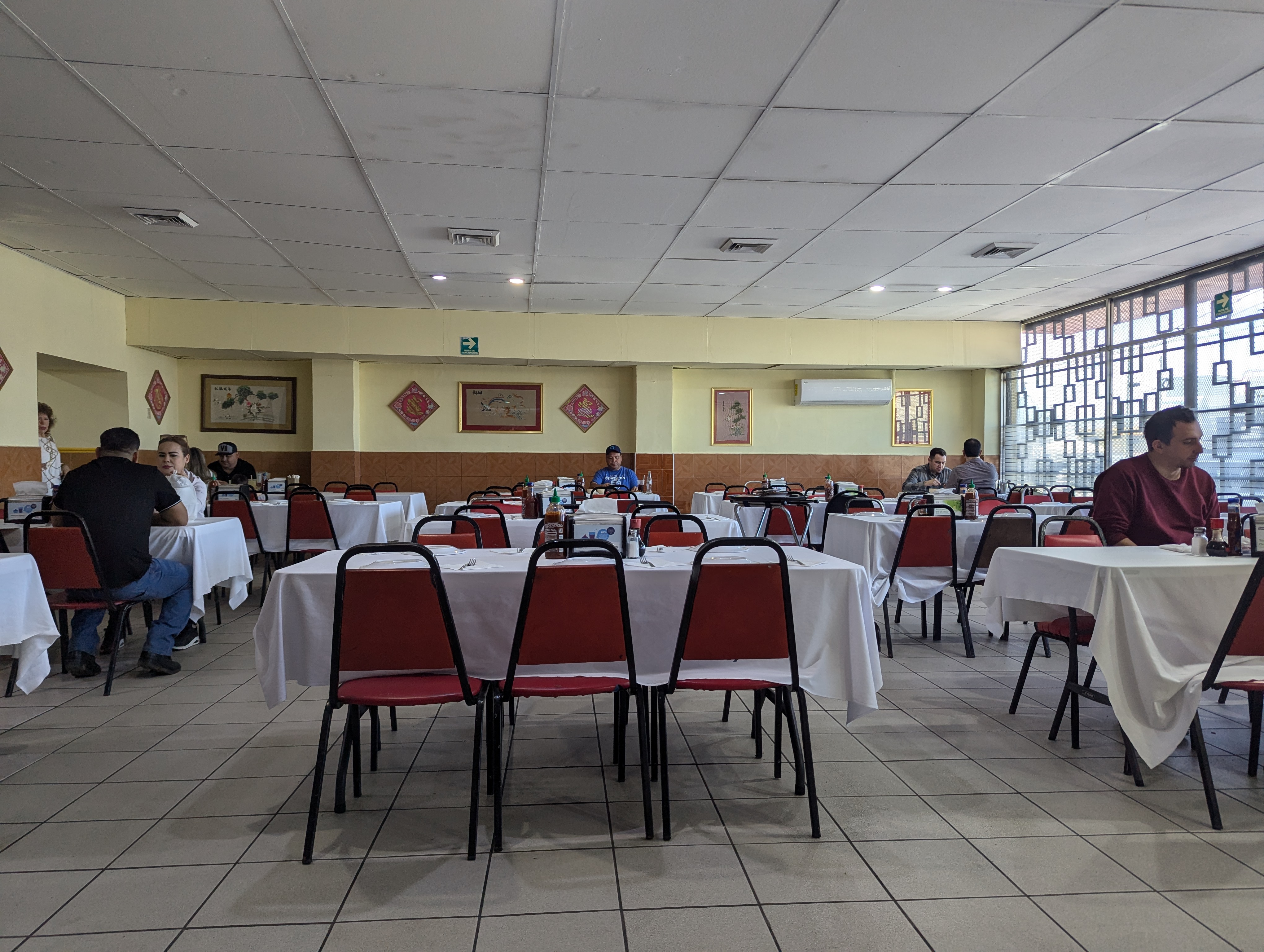 RESTAURANT MIRIKON image 3