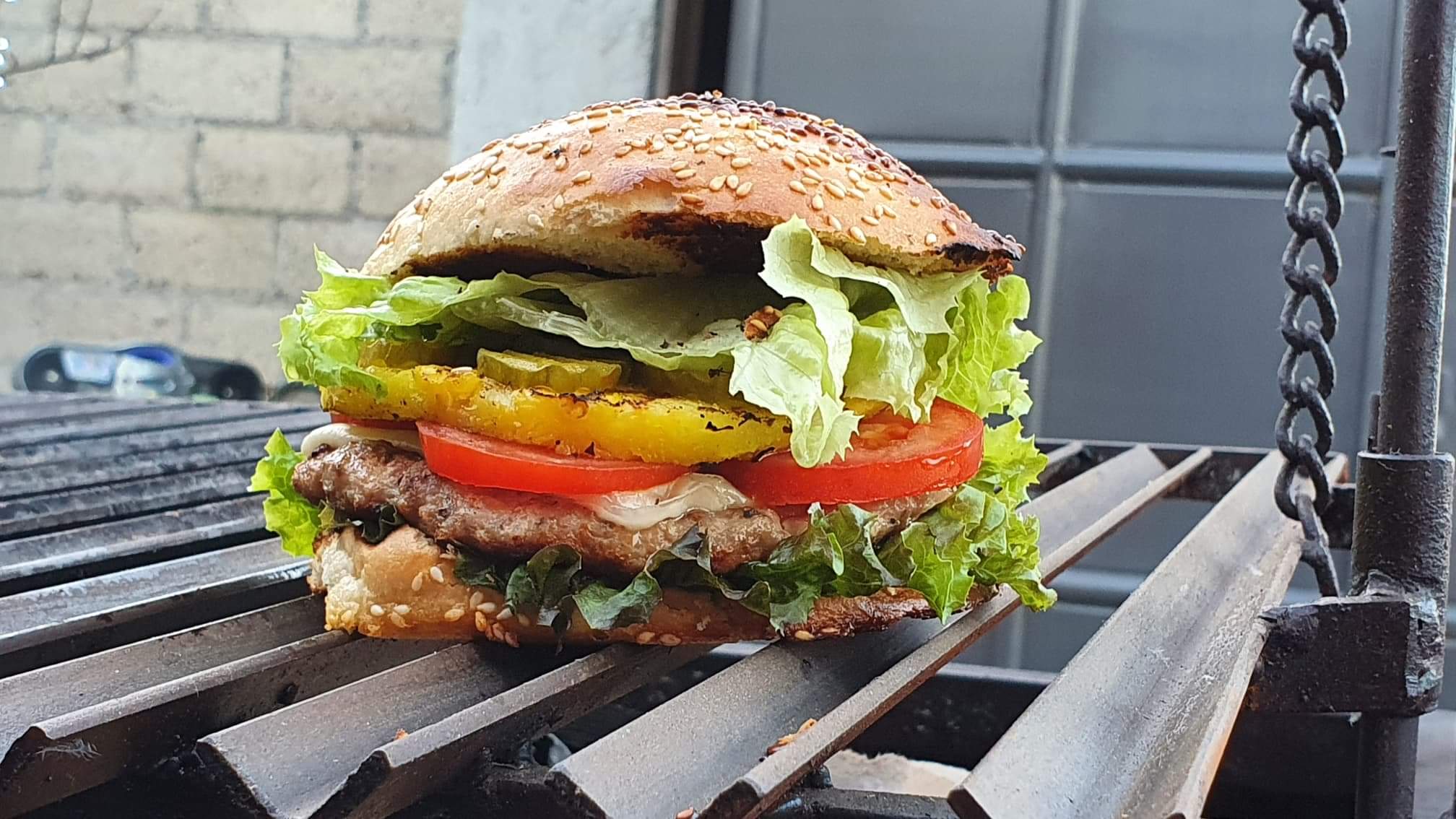 Hamburguesas la urbana image 1