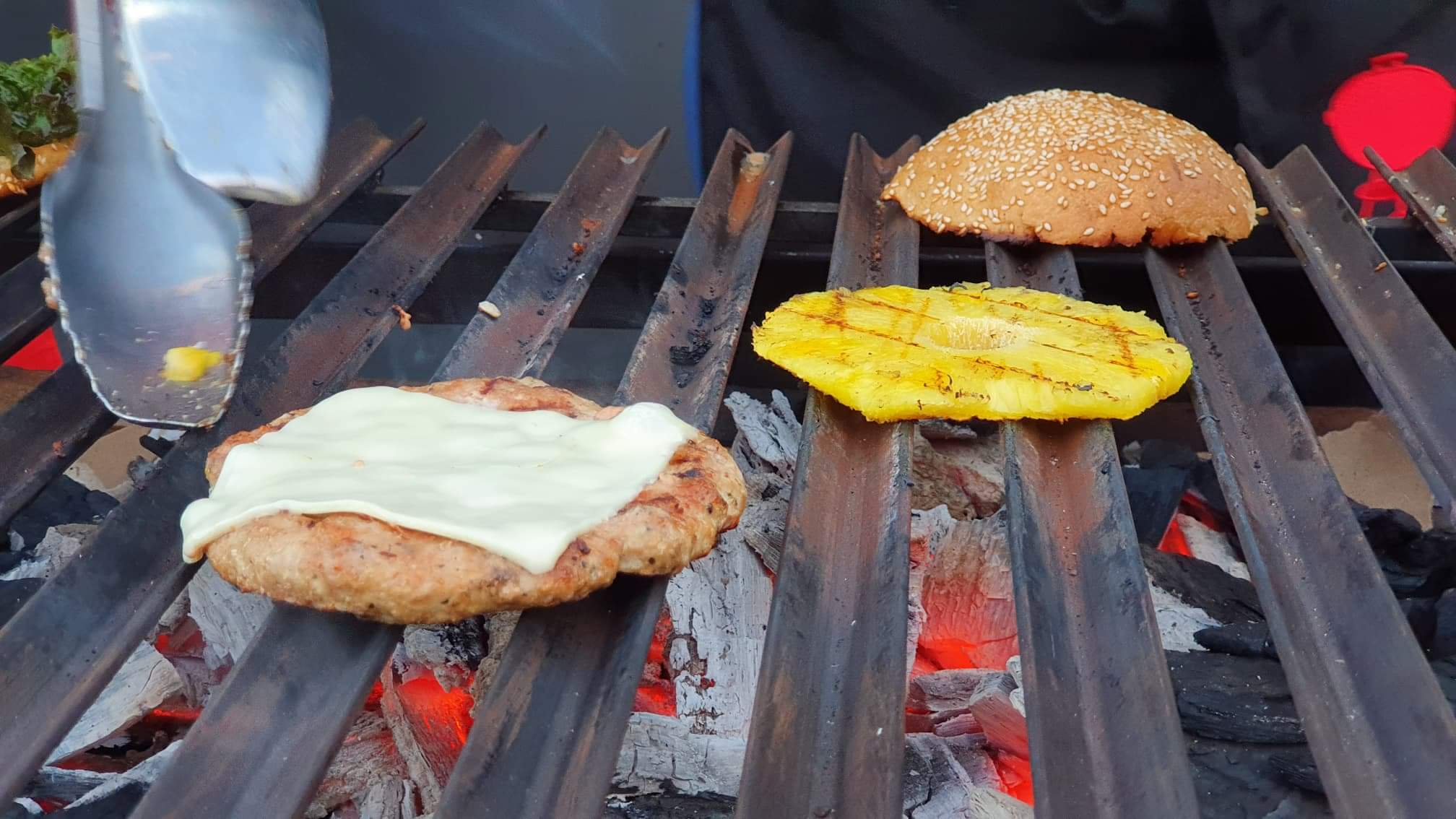 Hamburguesas la urbana image 6