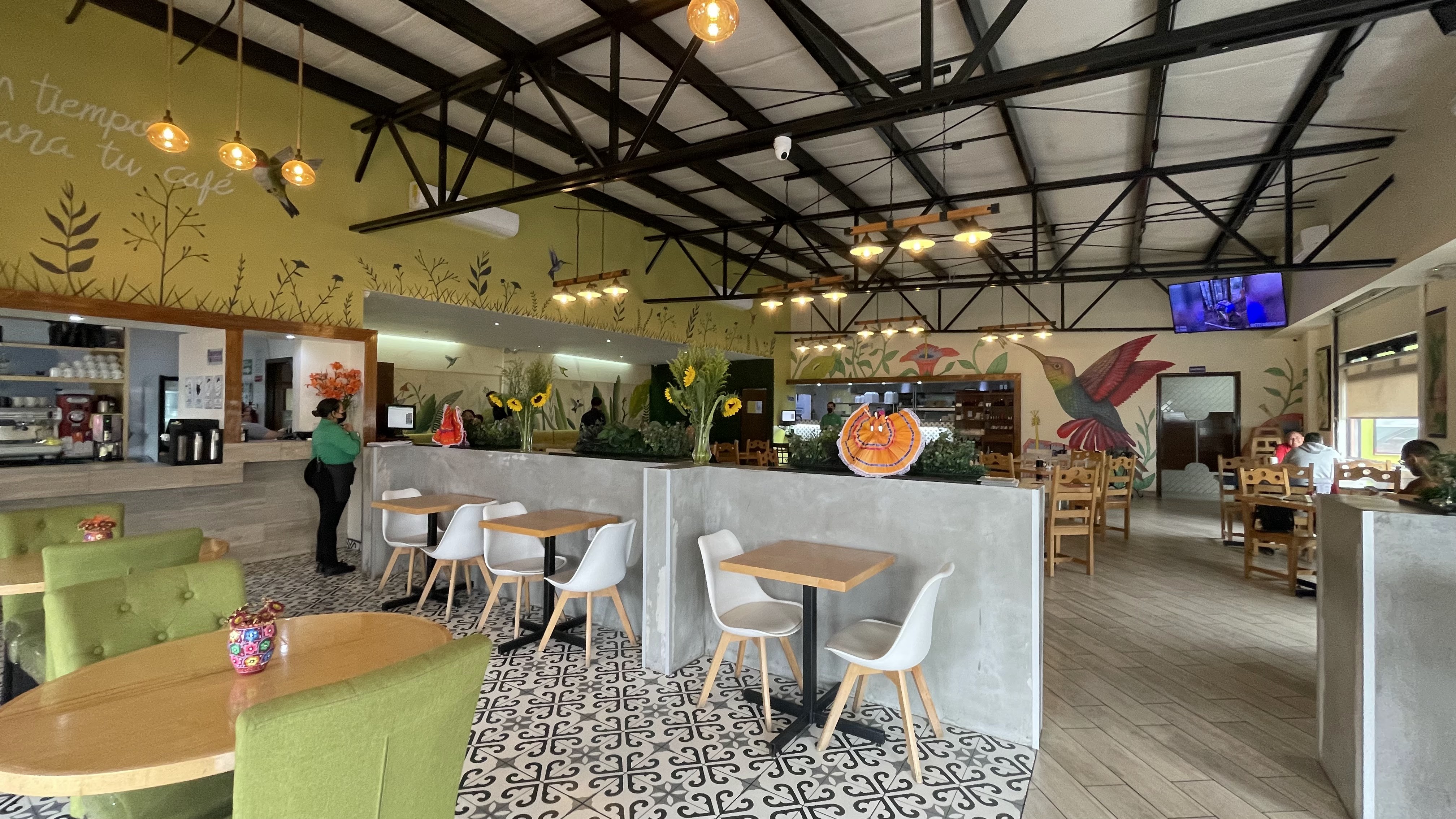 Colibrí Restaurante & Cafe image 9