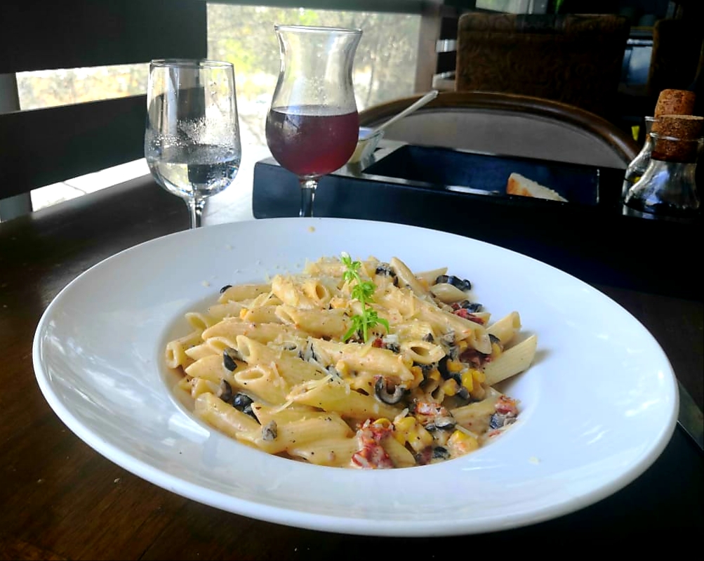 El Olivo Restaurant image 6